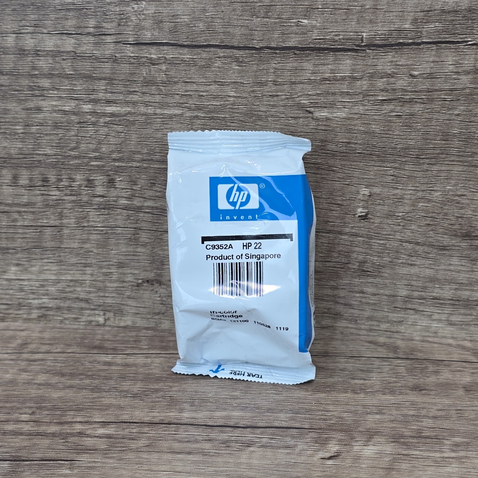 HP 22 Tri-Color Genuine Ink Cartridge C9352A New Open Box