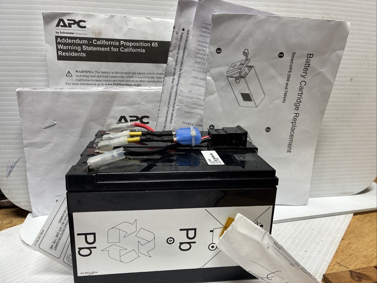 APC Replacement Battery RBC48 - 24V NEW IN OPEN BOX (FC103-TOP-Q5608