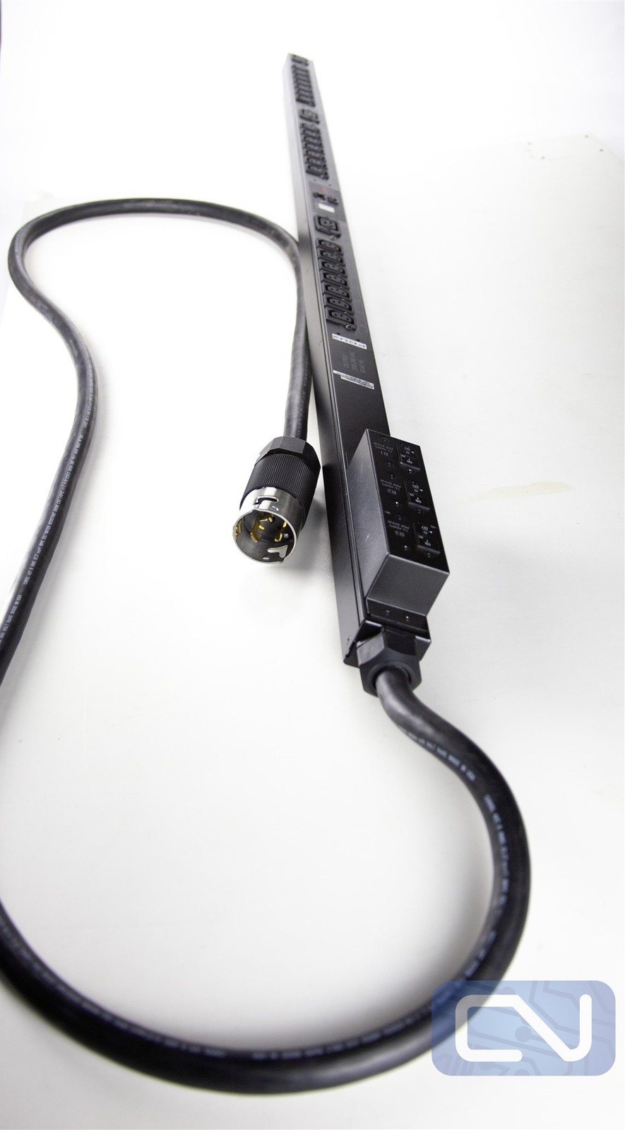 APC AP7998 Switched Rack Metered PDU 12.5kW 208V 3-PH 50A (21) C13 (3) C19
