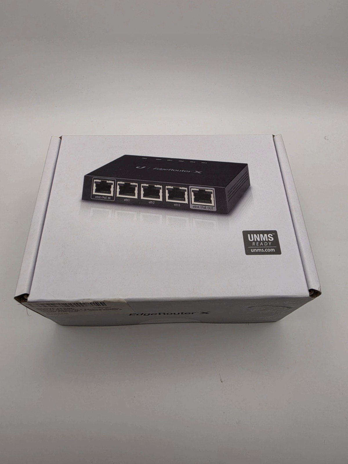 Ubiquiti Networks ER-X EdgeRouter X 5-Port Gigabit Wired Router