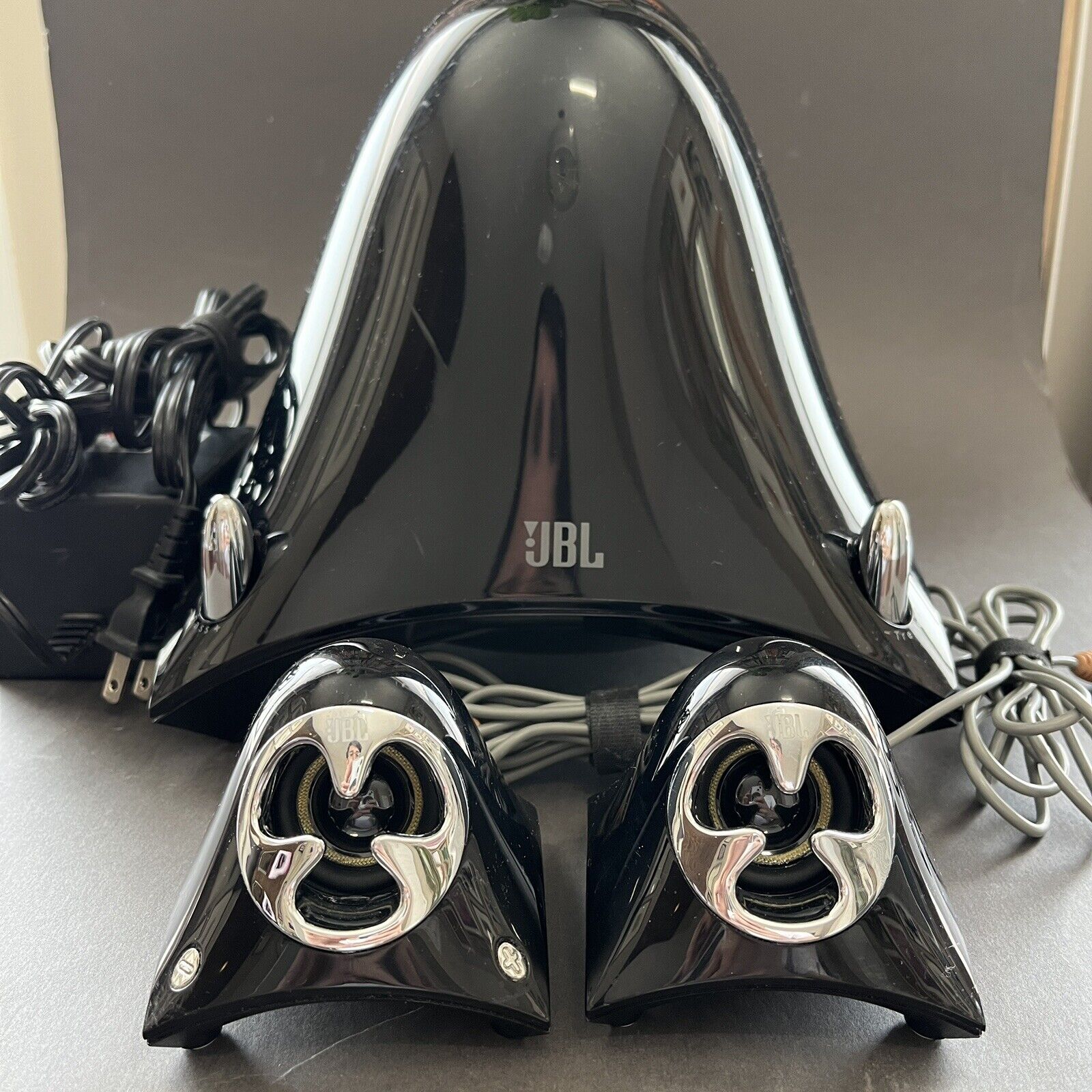 JBL Creature ii Black Powered Speaker & Subwoofer System SEE DESC