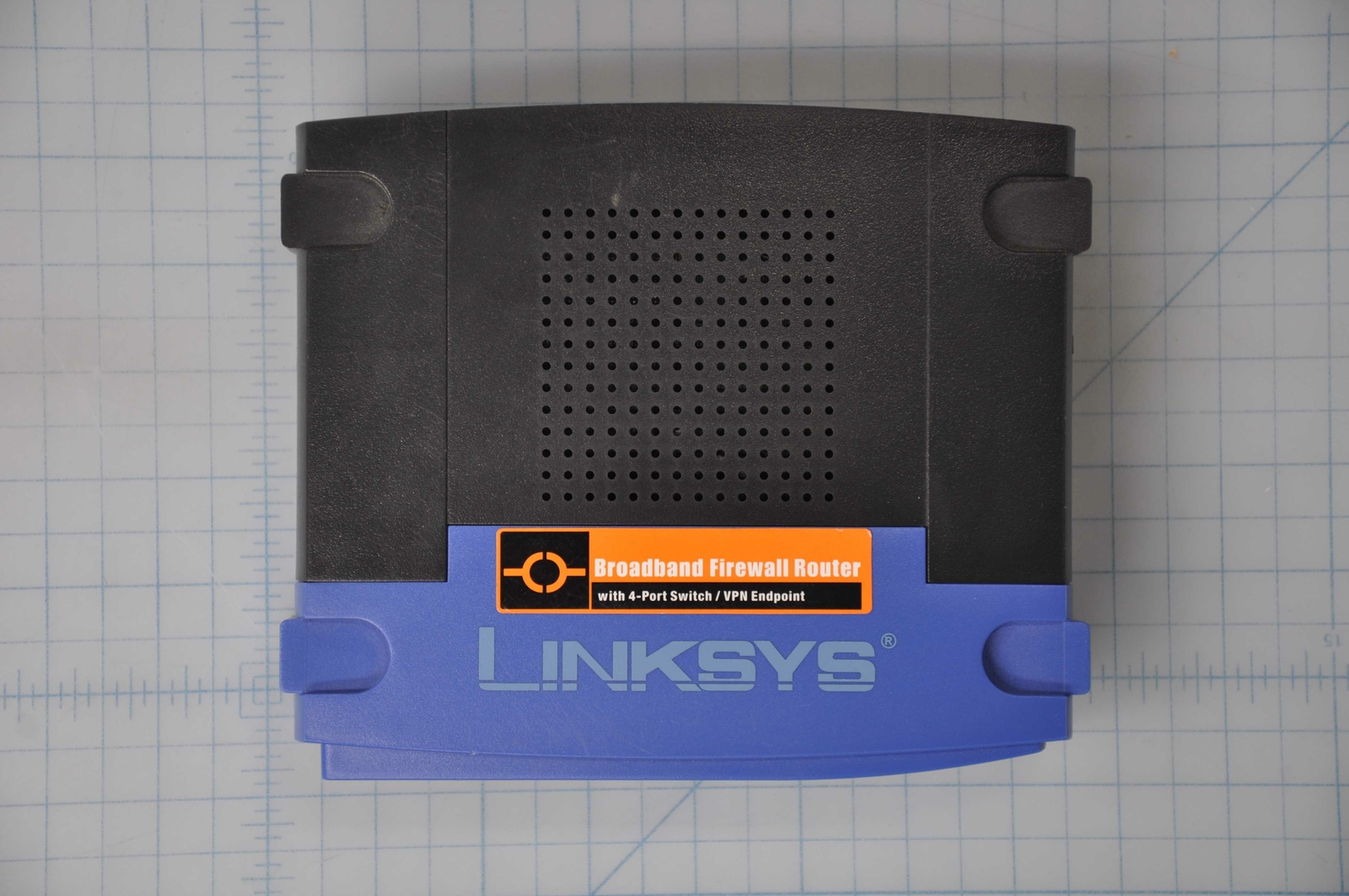 Linksys EtherFast Firewall Router 4 Port, BEFSX41