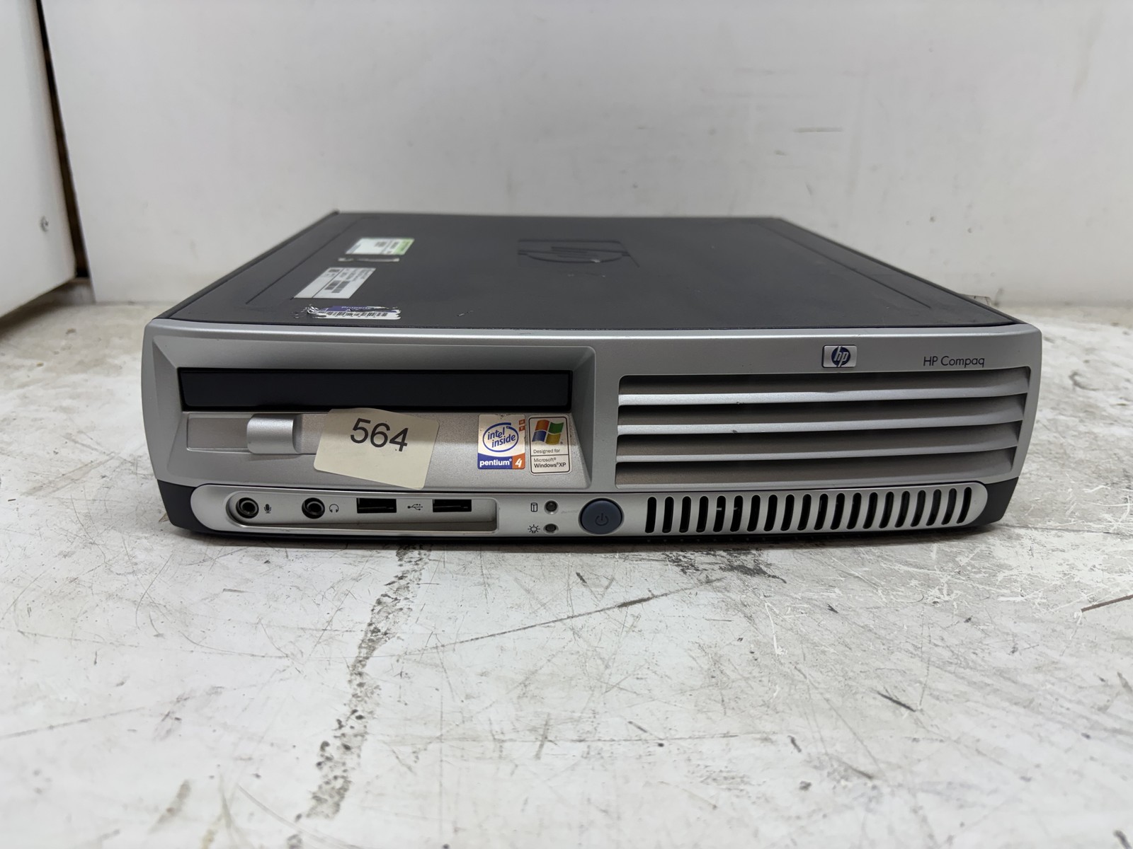 HP Compac DC 7100 USOT Intel Pentium 4 3.2GHz 512MB NO HDD