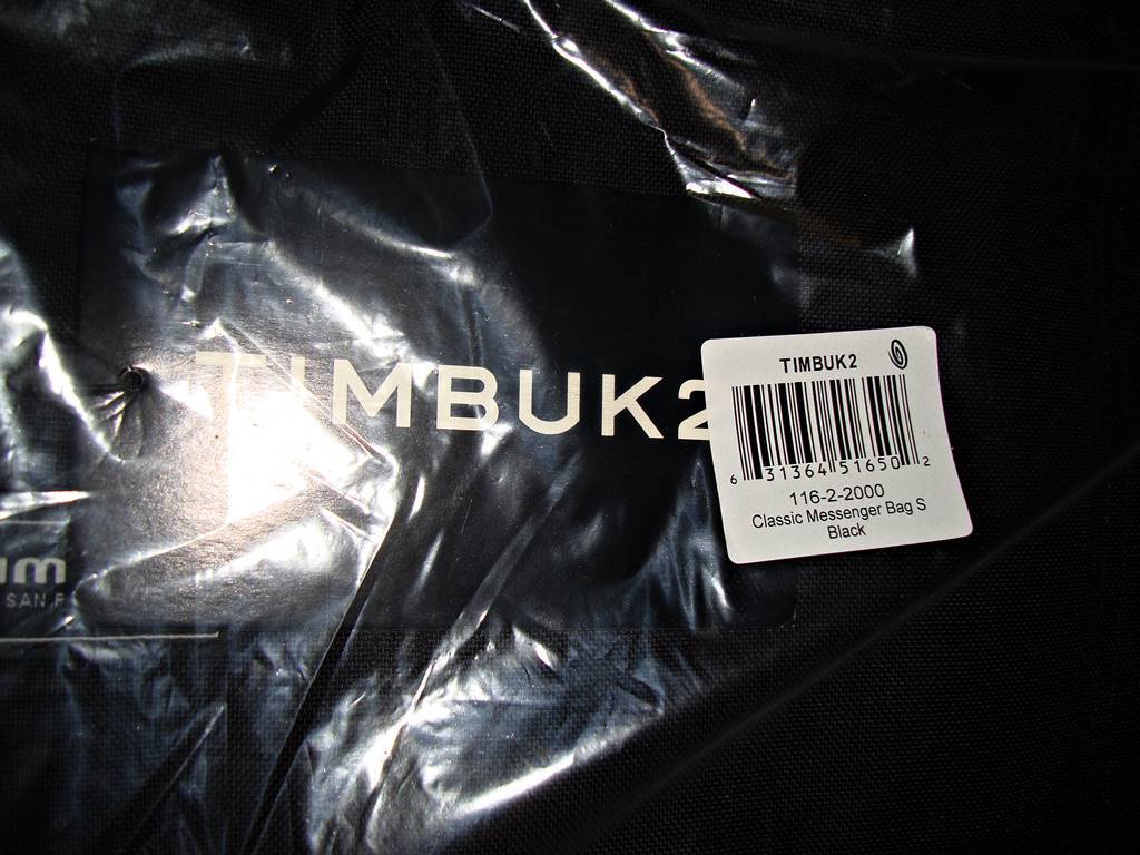 【NEW】TIMBUK2 CLASSIC MESSENGER BAG CARRYING CASE - BLACK (SMALL, MEDIUM)