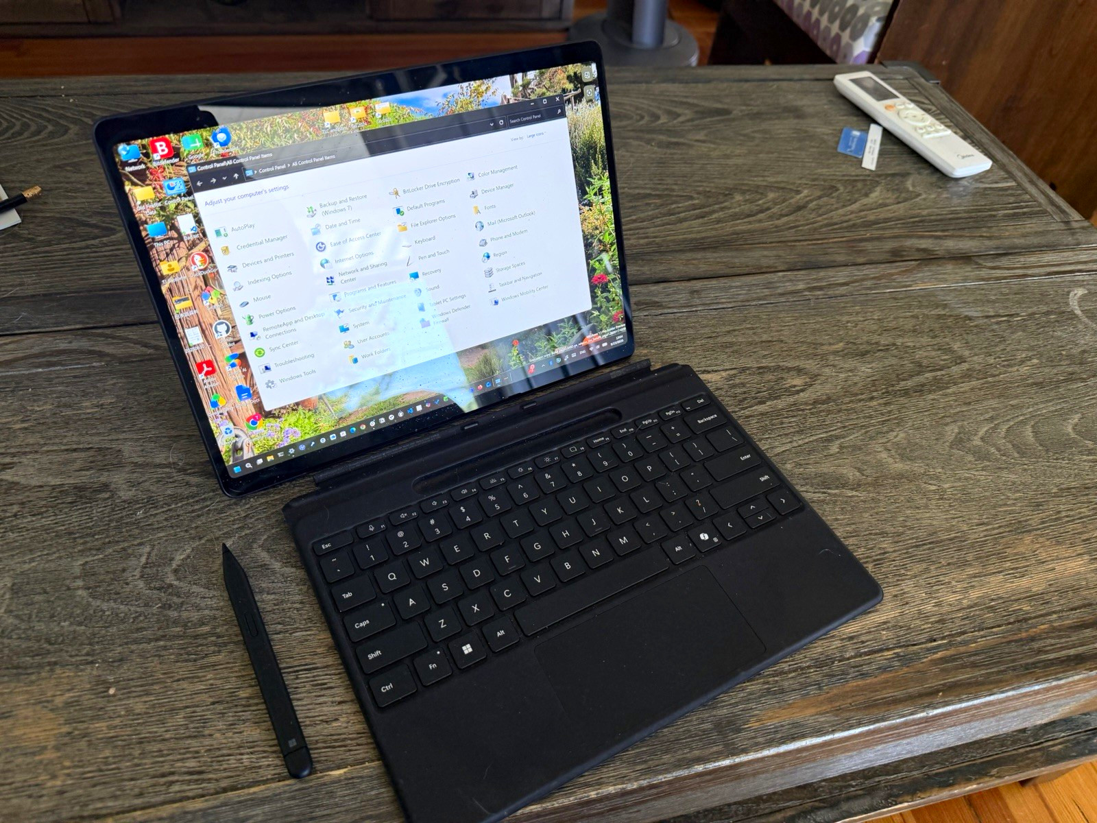 Microsoft Surface Pro 11th Edition 13 in Wi‑Fi 16GB 512MB Win11 Black + KB