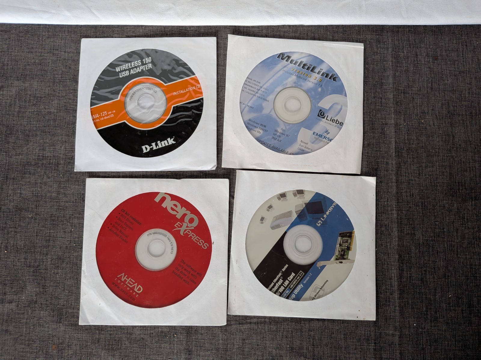 LOT OF 4 VINTAGE PC COMPUTER SOFTWARE D-Link Nero Multilink Linksys