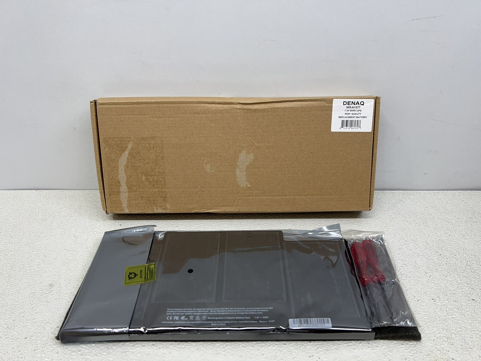 DENAQ - Lithium-Polymer Battery for Apple® MacBook Air® 13.3" Laptops -