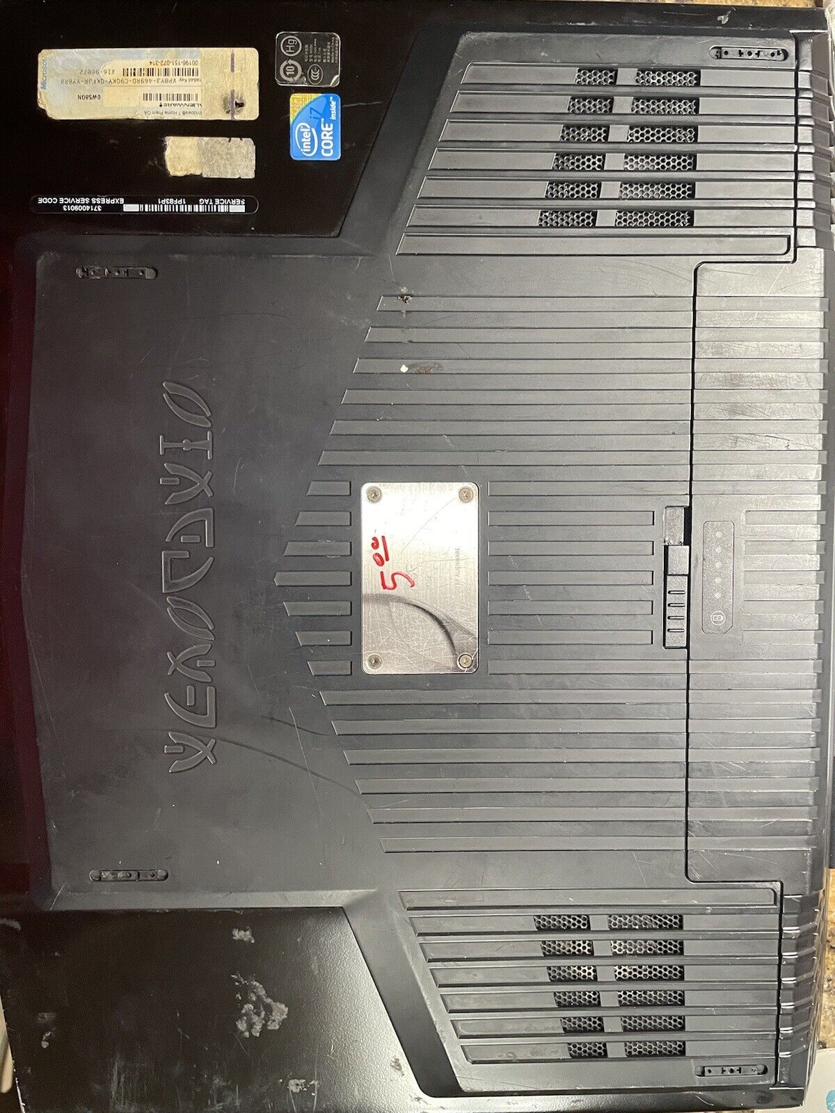 Alienware Laptop M15X FOR PARTS OR REPAIR DOES NOT WORK SCREEN CRACKS
