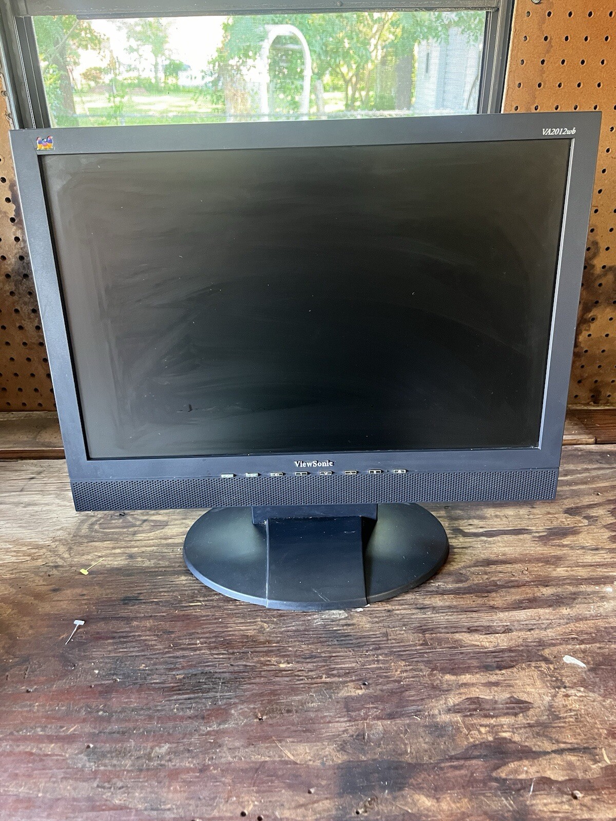 Viewsonic VA2012wb 20” LCD Monitor Computer Video Games