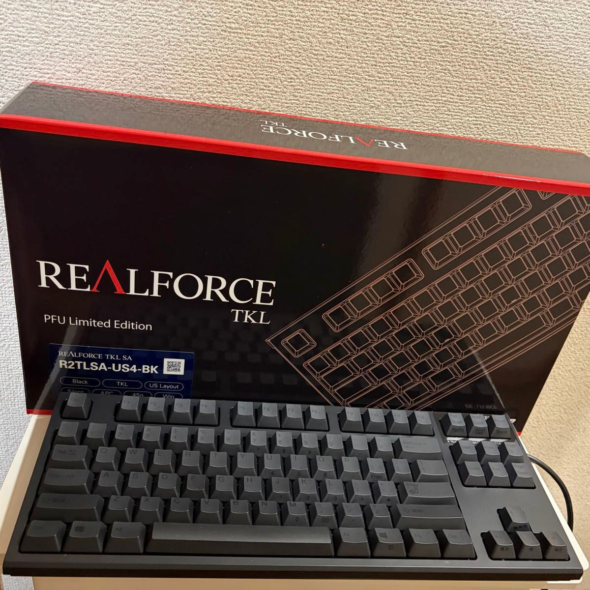 Topre Realforce R2 PFU Limited Edition PZ-R2TLSA-US4-BK US Keyboard w/Box