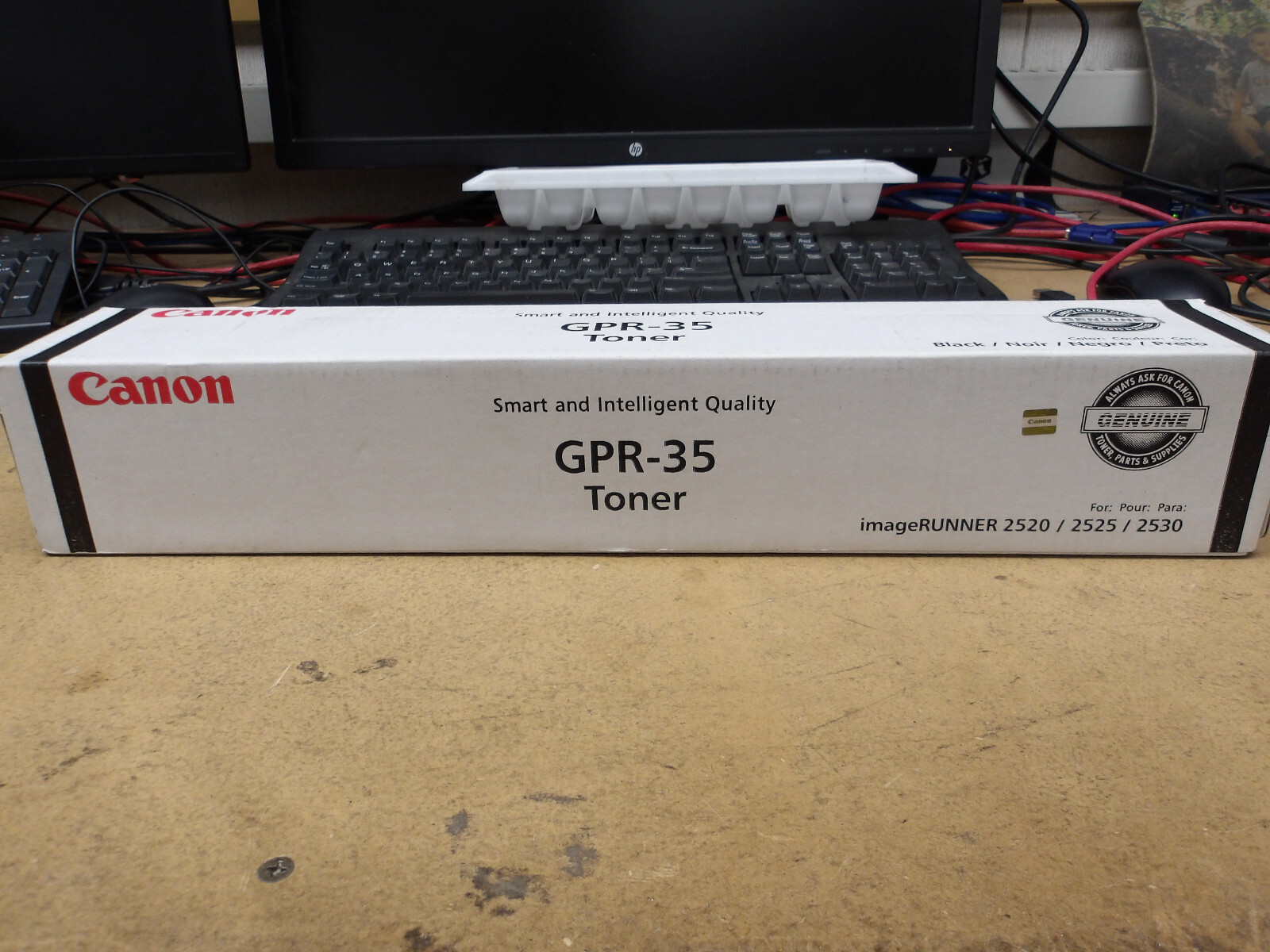 New OEM Canon GPR-35 Black Toner Cartridge f/Image Runner 2520/2525/2530-Sealed