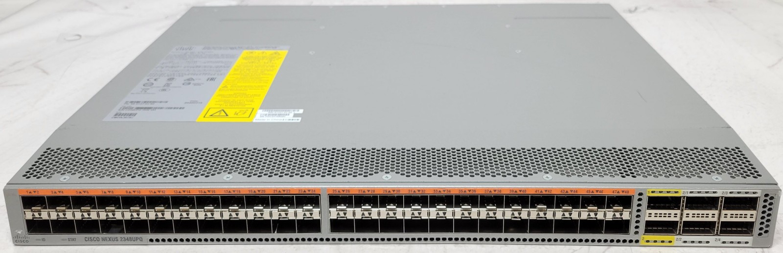 Cisco Nexus Fabric Extender 48-Port 10Gb QSFP Switch N2K-C2348UPQ-10GE