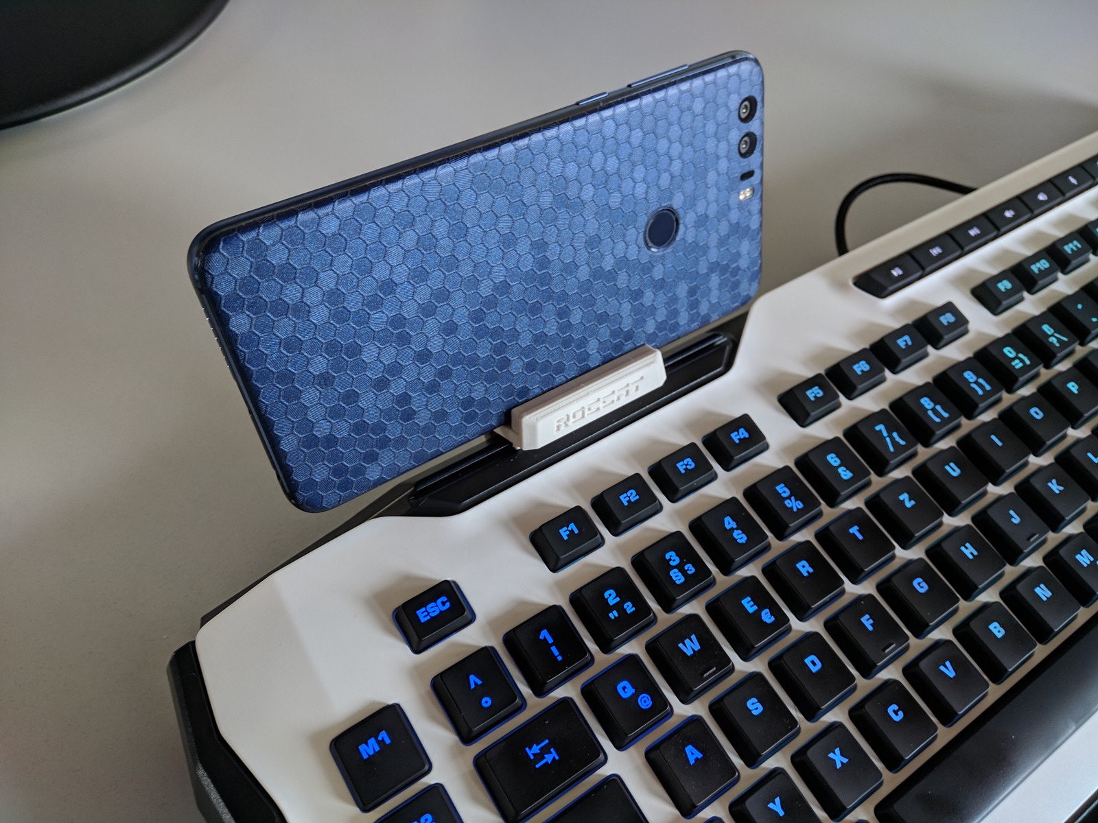 ROCCAT Sova Horde AIMO Smartphone Tablet Holder 3D-Printed