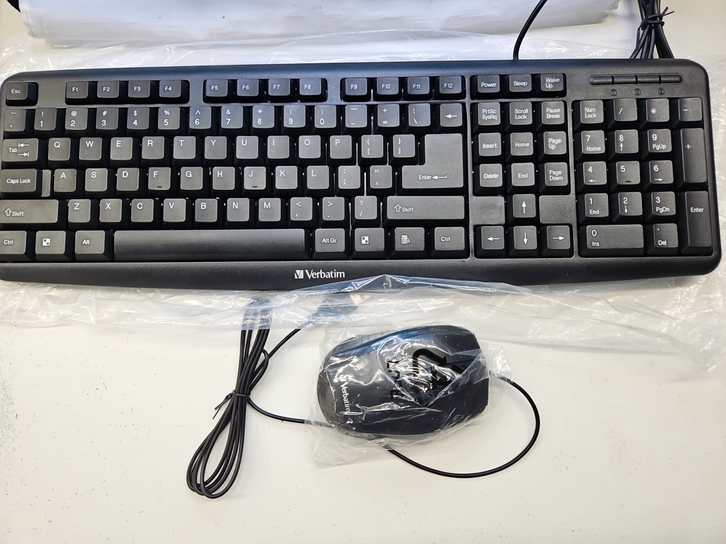 Verbatim 70249 Slimline Corded USB Keyboard &amp; Mouse
