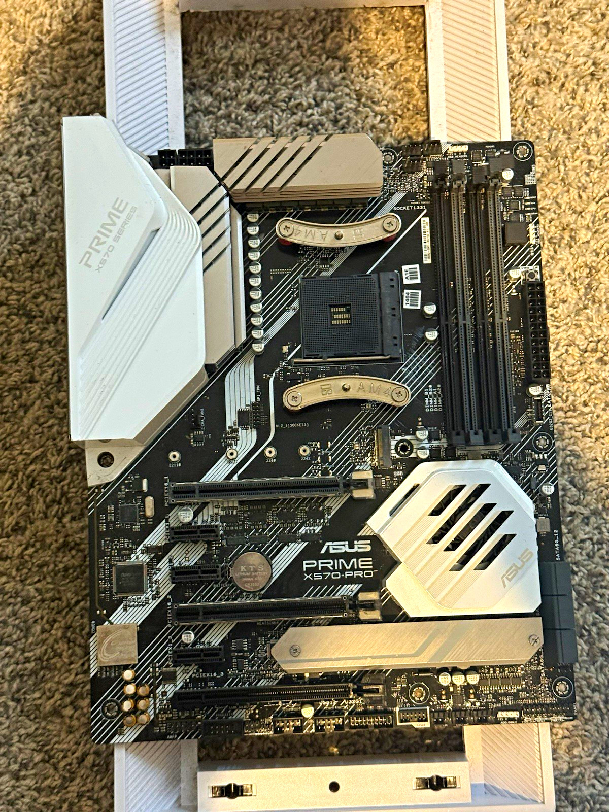 ASUS PRIME X570-PRO ATX AM4 DDR4 4-Slot PCIe Gaming Motherboard