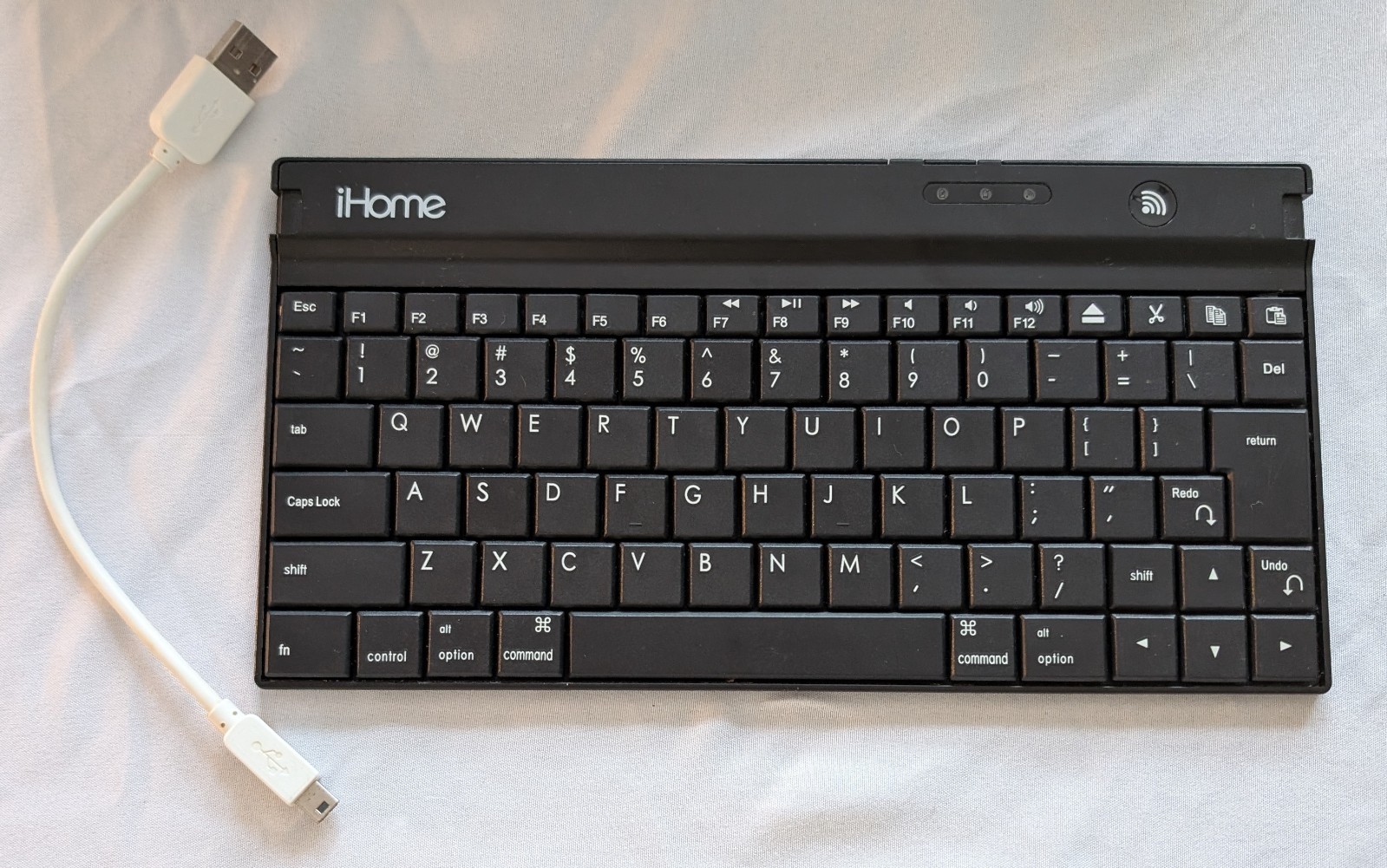 iHome Universal Bluetooth Keyboard for Android Windows Apple Galaxy Tablets