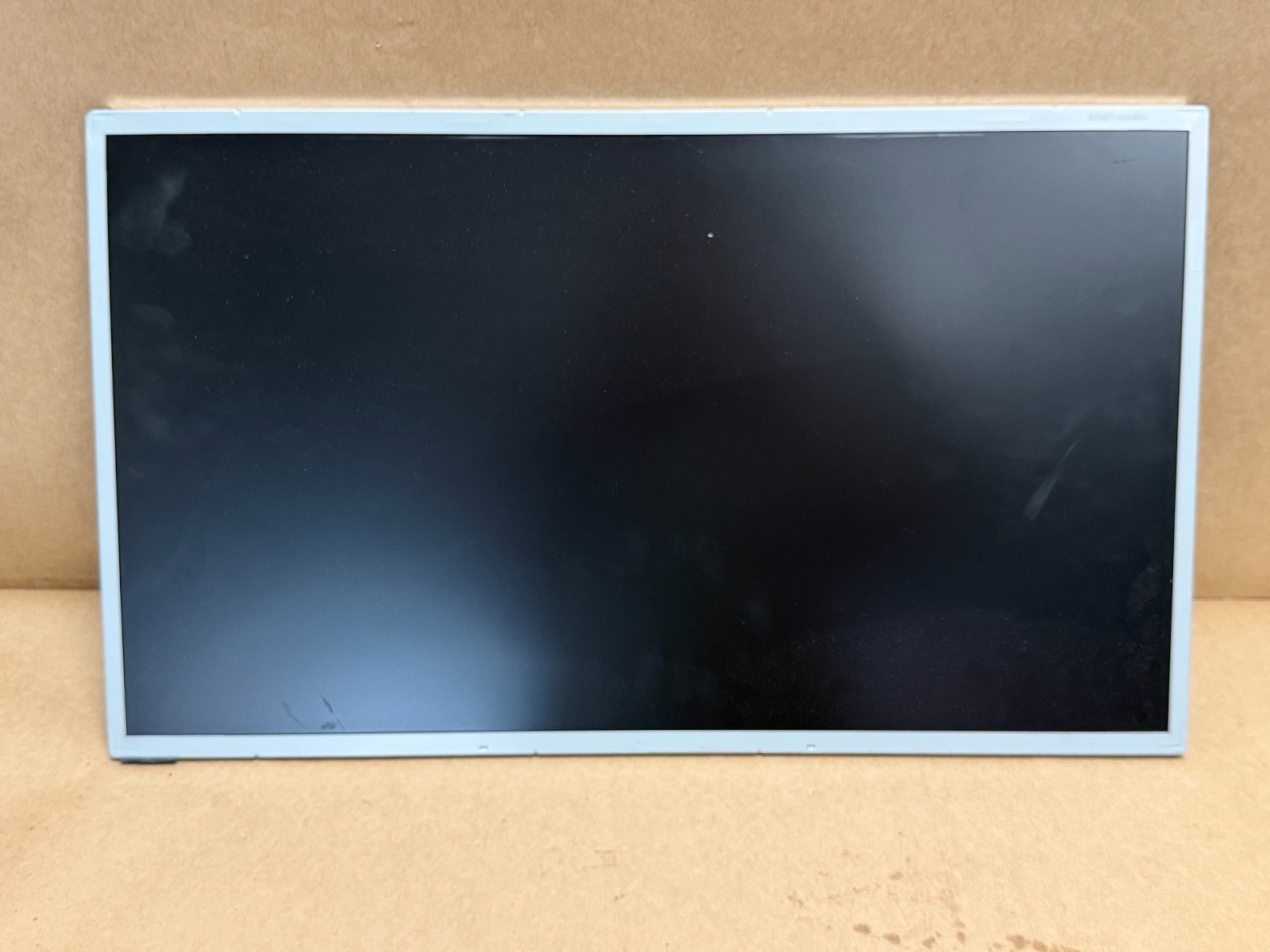 LG Display LM215WF3 21.5” Display Screen