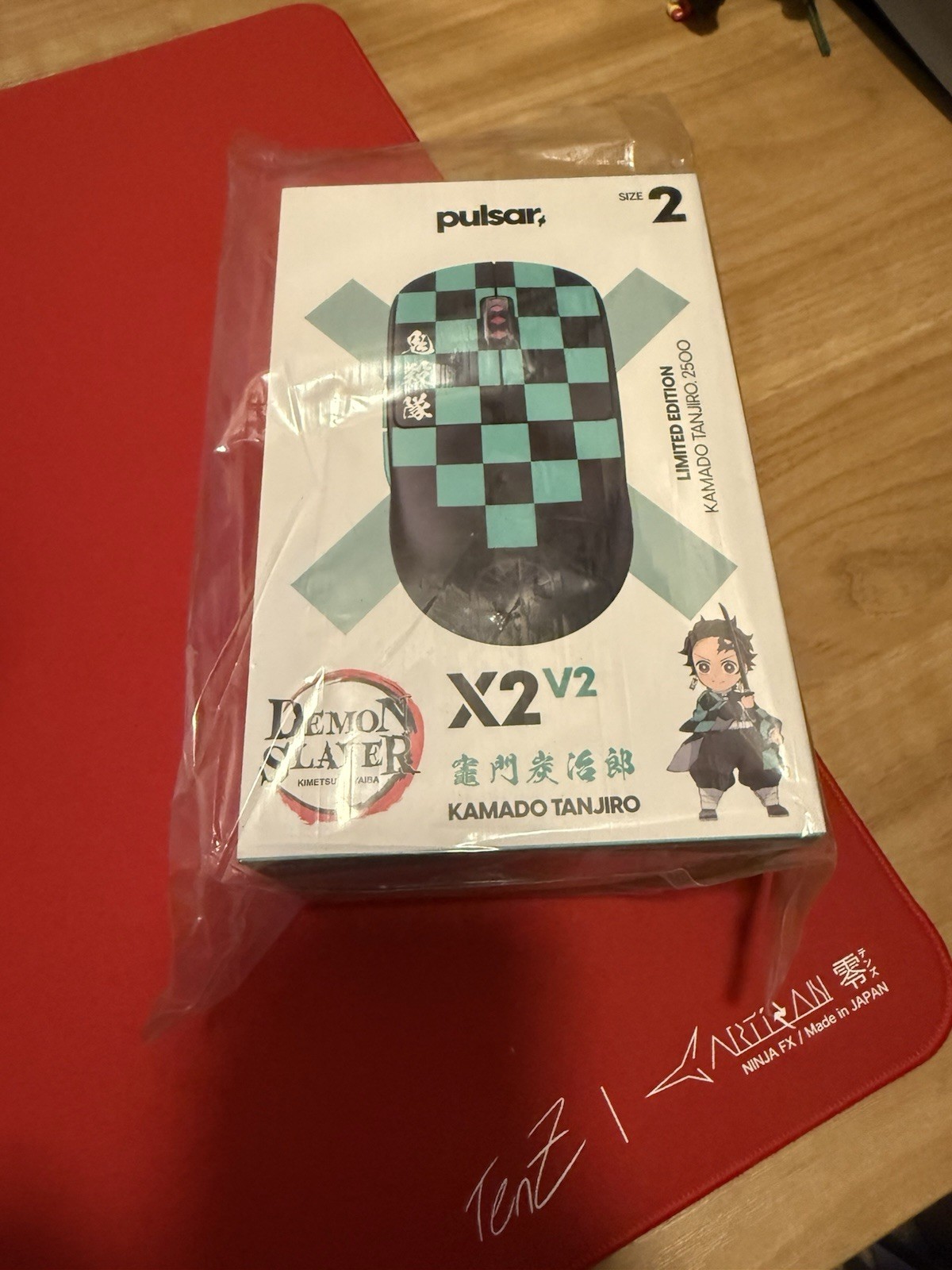 Pulsar X2 V2 Wireless Mouse Demon Slayer Tanjiro Kamado Size 2