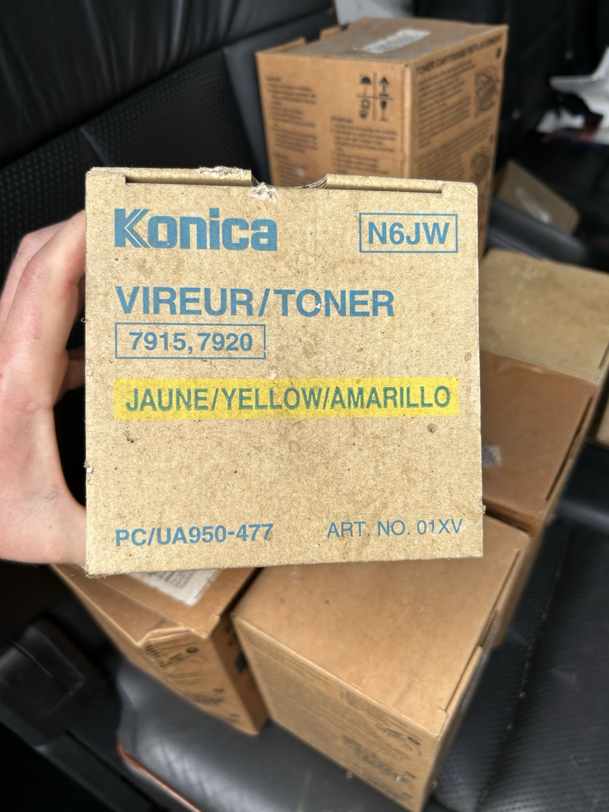 Genuine Konica Yellow Toner 950477 use in Konica 7915 7920 9020 Copiers