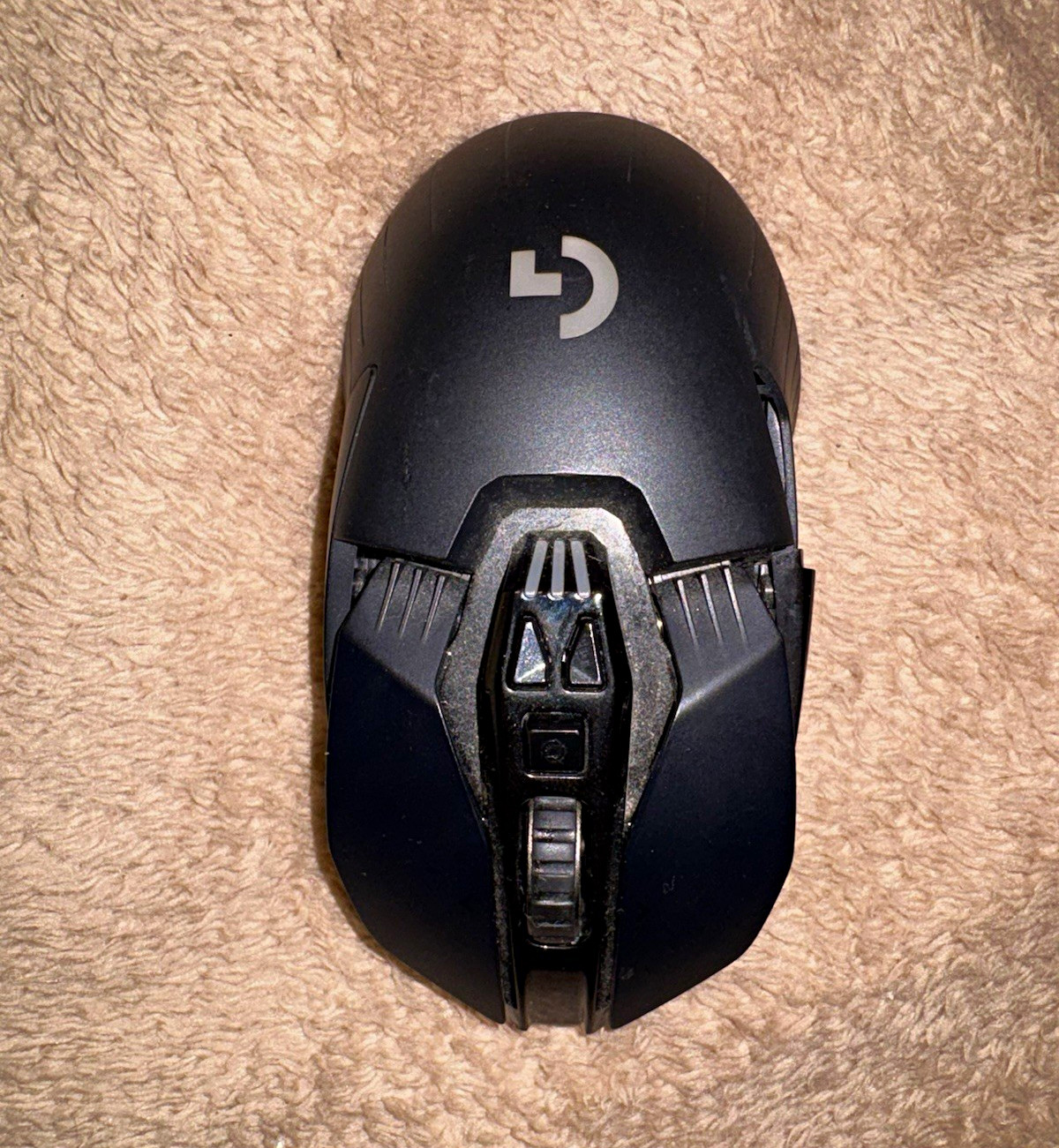 Logitech G900 Wireless Optical Gaming Mouse 11-Button 12000 DPI Scroll Wheel