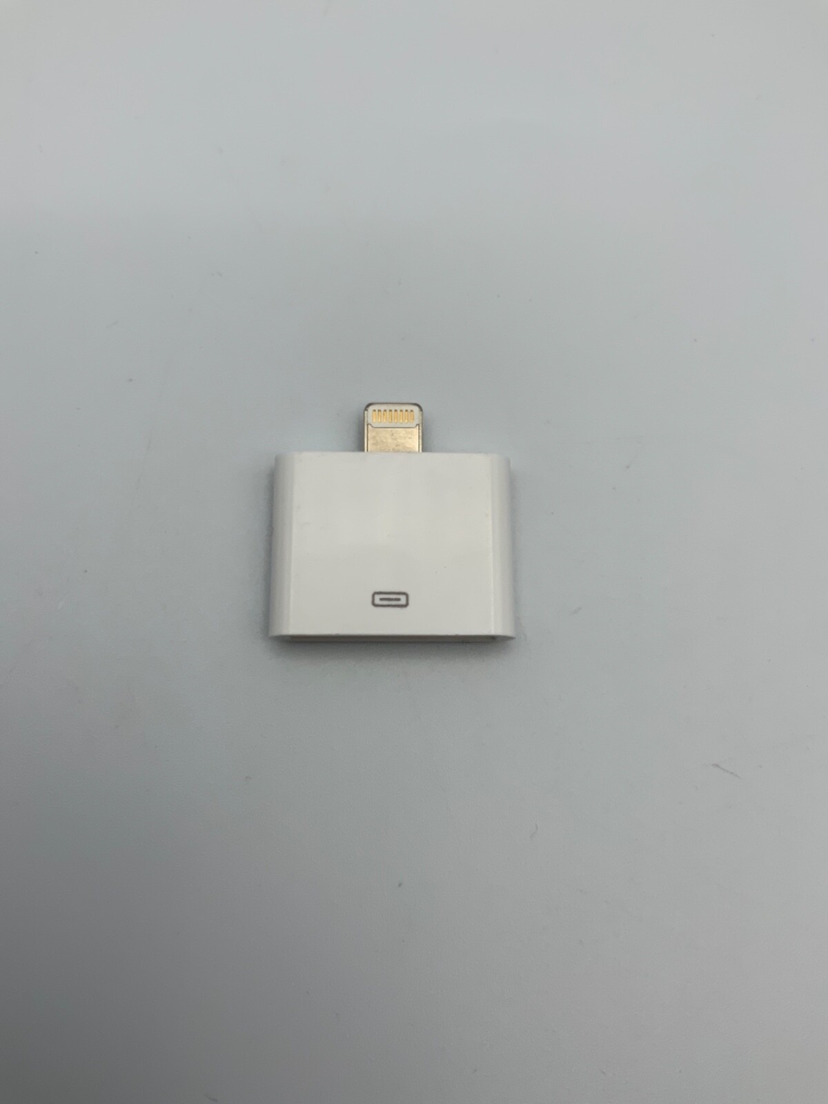 Apple Lighting to 30 Pin Adapter