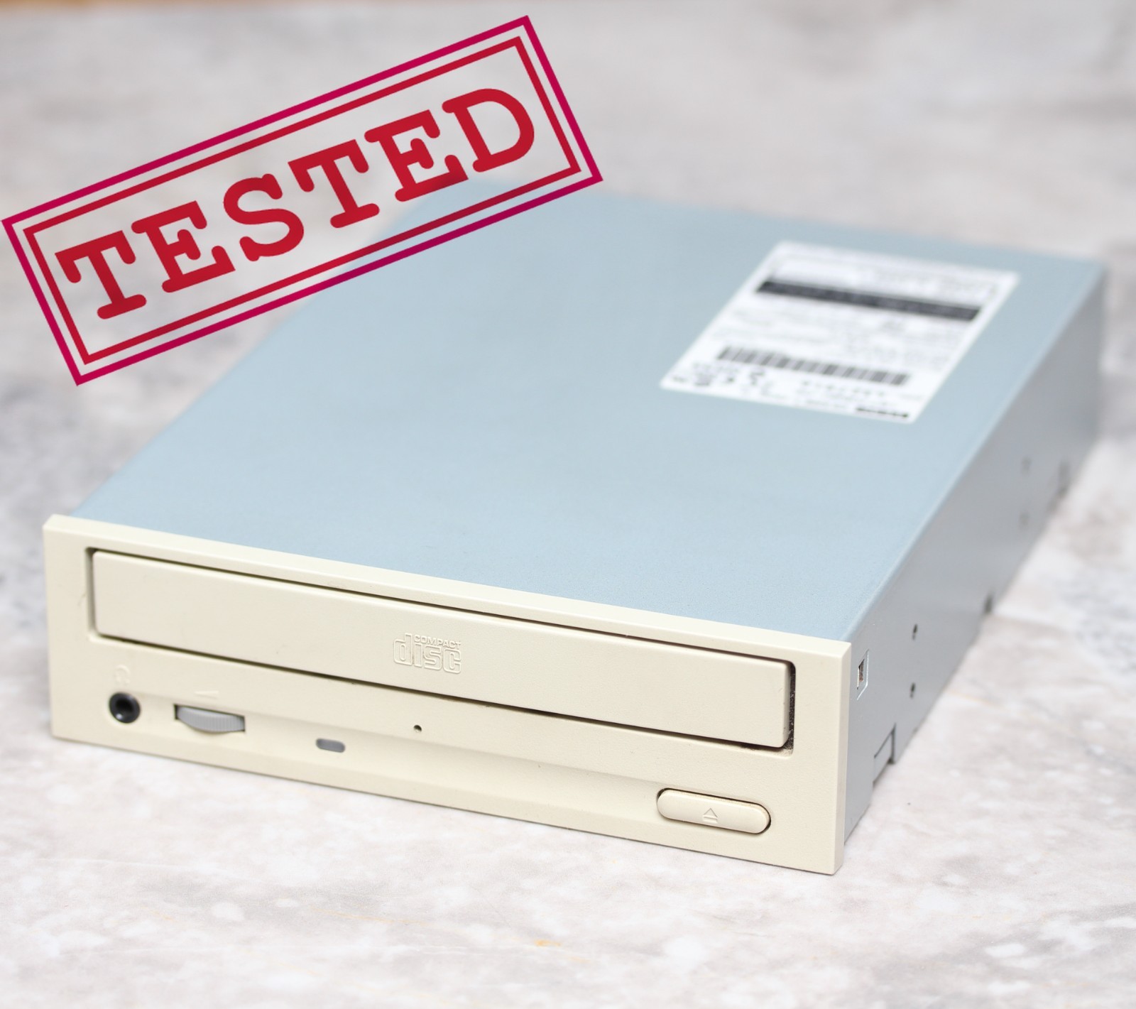 ATA/IDE TEAC CD-540E-002-u Internal IDE CD-ROM Drive 19770590-02 Beige