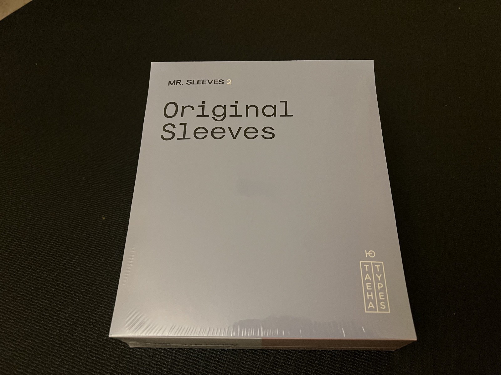 GMK Mr. Sleeves R2 Kit (ABS double shot keycaps)