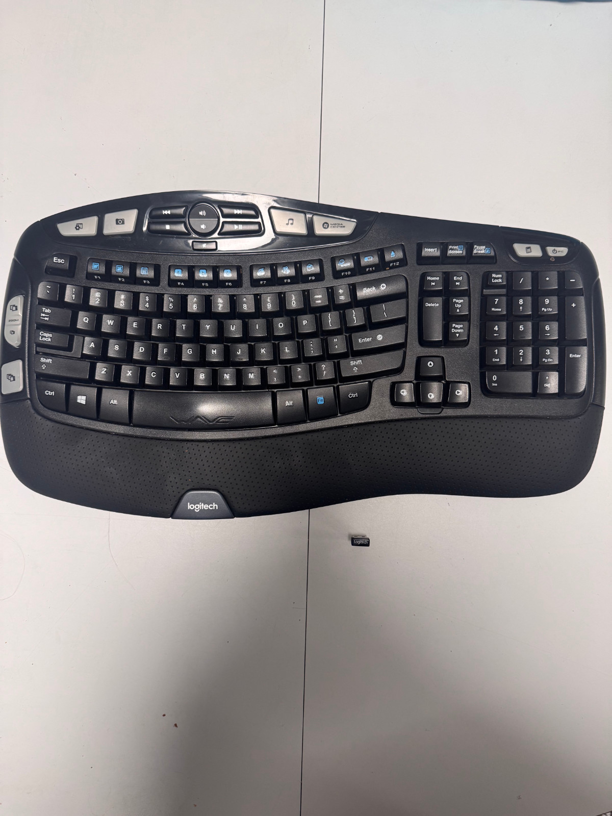 Logitech K350 Wireless Keyboard w/ USB Unifying Receiver Dongle – Tested – Great