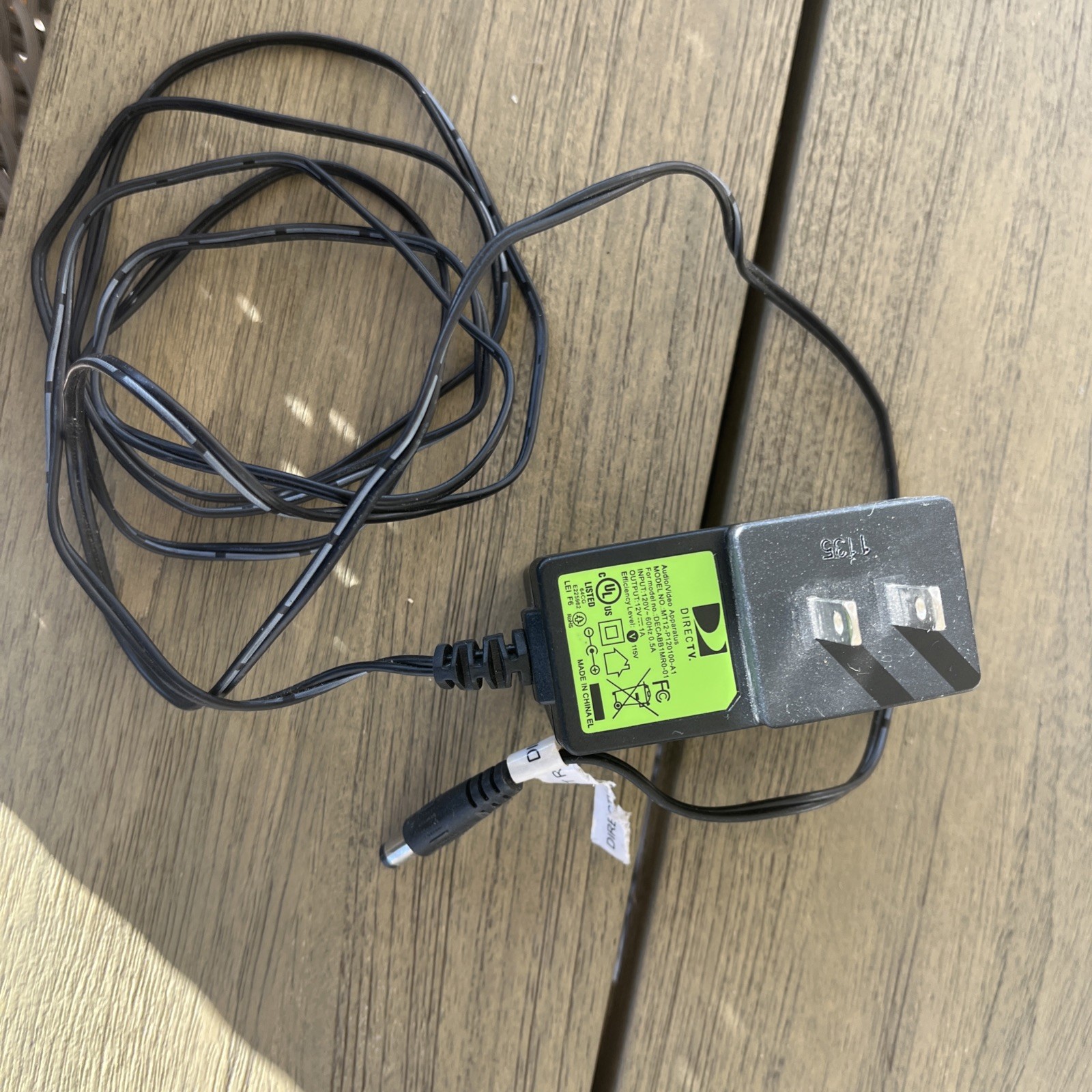 Genuine DirecTv MT12-P120100-A1 Class 2 Output 12V 1A Power Supply Adapter A17