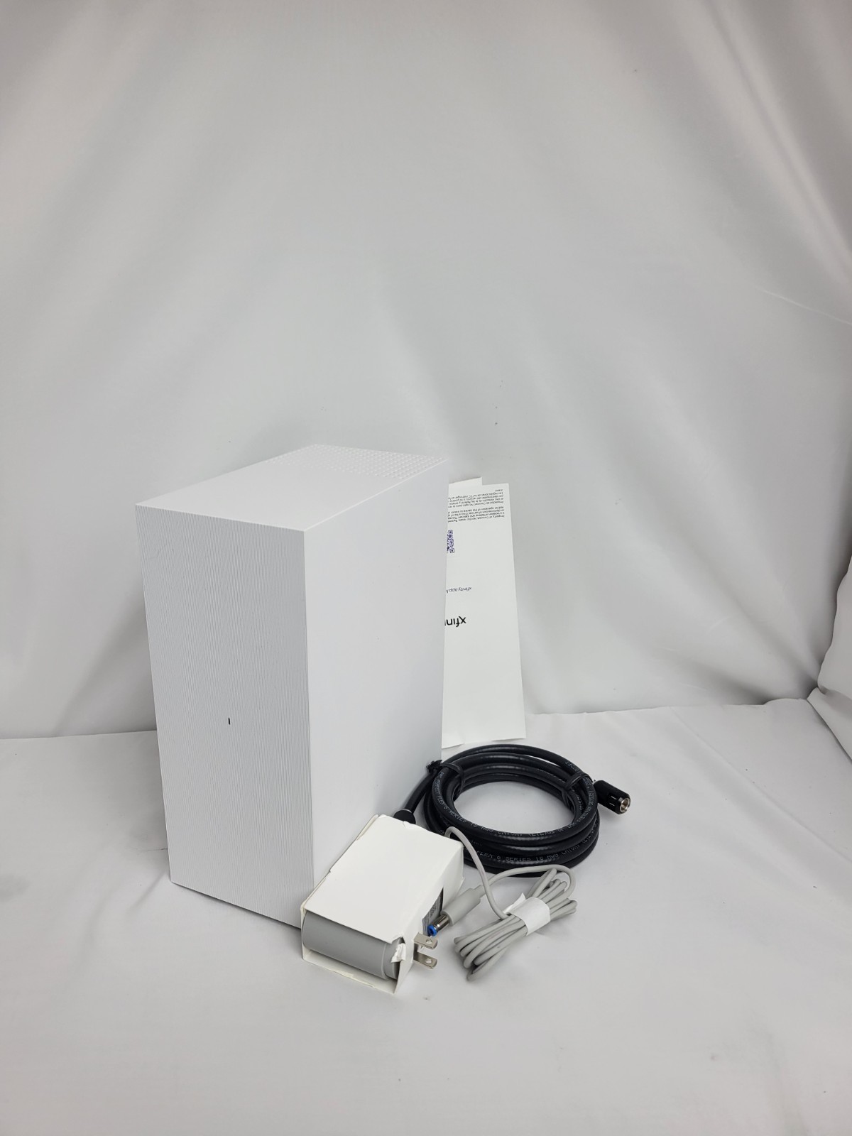 Xfinity XB10 Advanced Gateway Router,Cable + Phone Cord,Power Supply