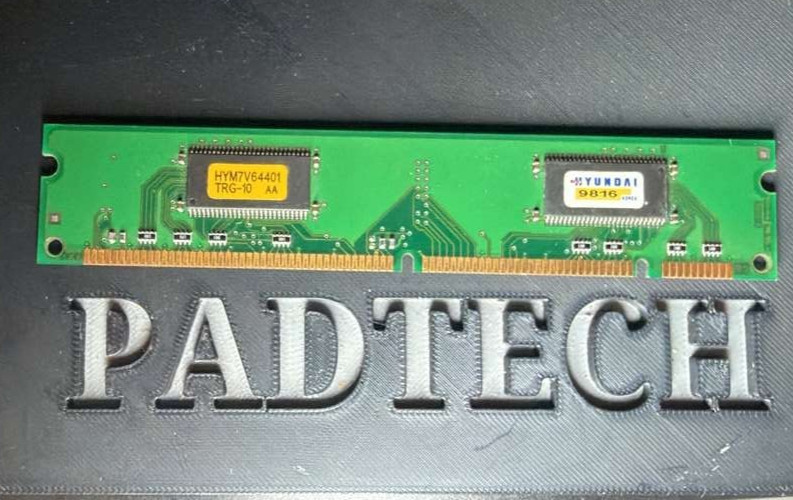 Vintage Hyundai HYM7V64401 32MB PC100 SDRAM 168-Pin DIMM CL2  Tested