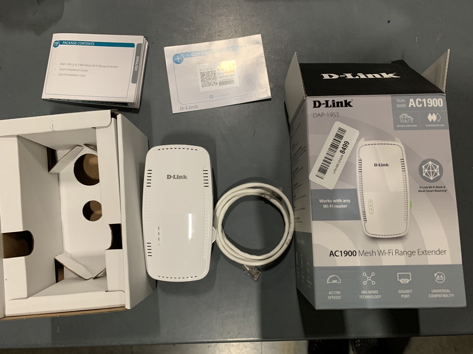 D-Link DAP-1955 AC1900 Smart Mesh Wi-Fi Gigabit Range Extender ™