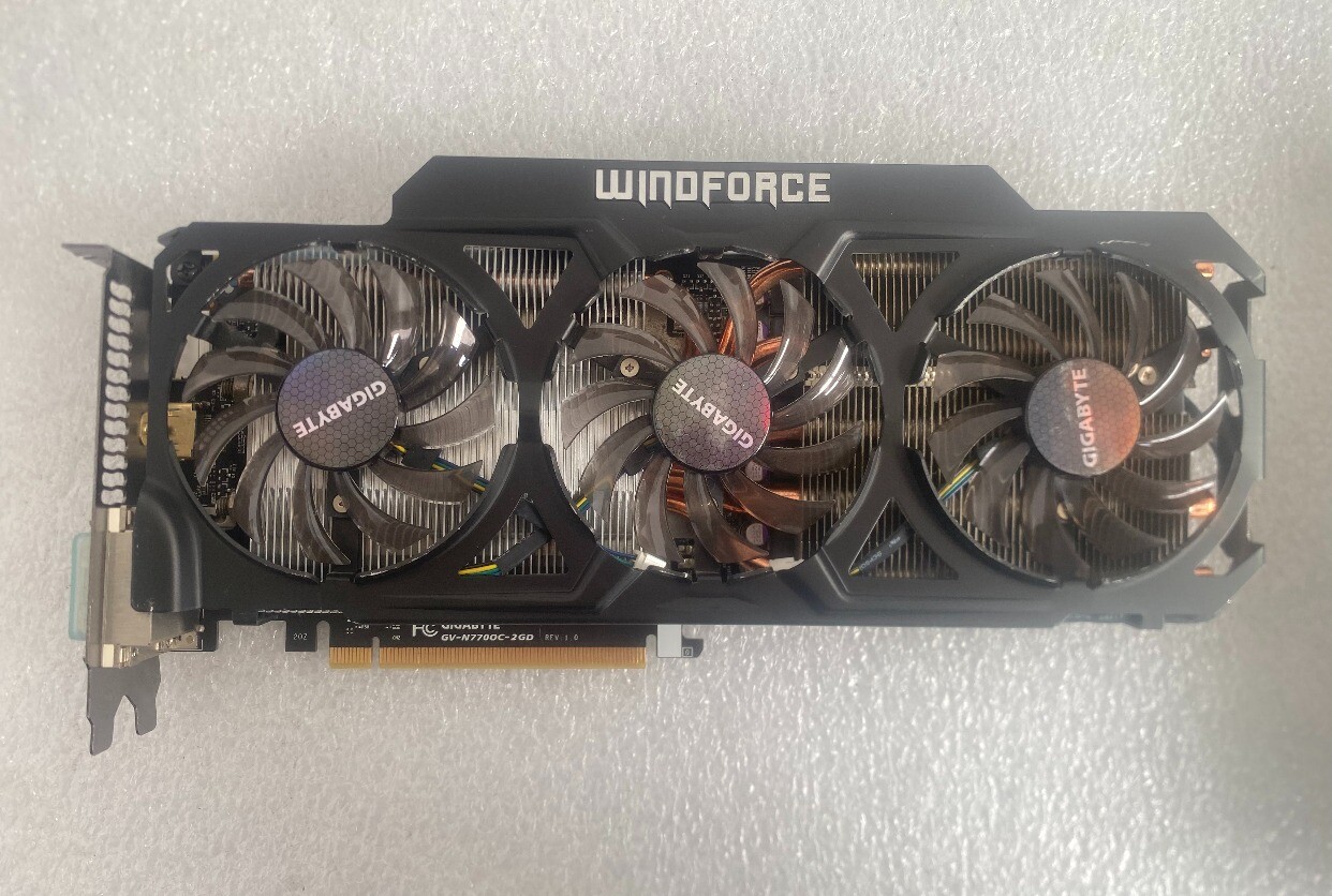 Gigabyte GTX 770 WINDFORCE GDDR5 2GB 2xDVI/HDMI/DP OC 3X GV-N770OC-2GD Video/PC