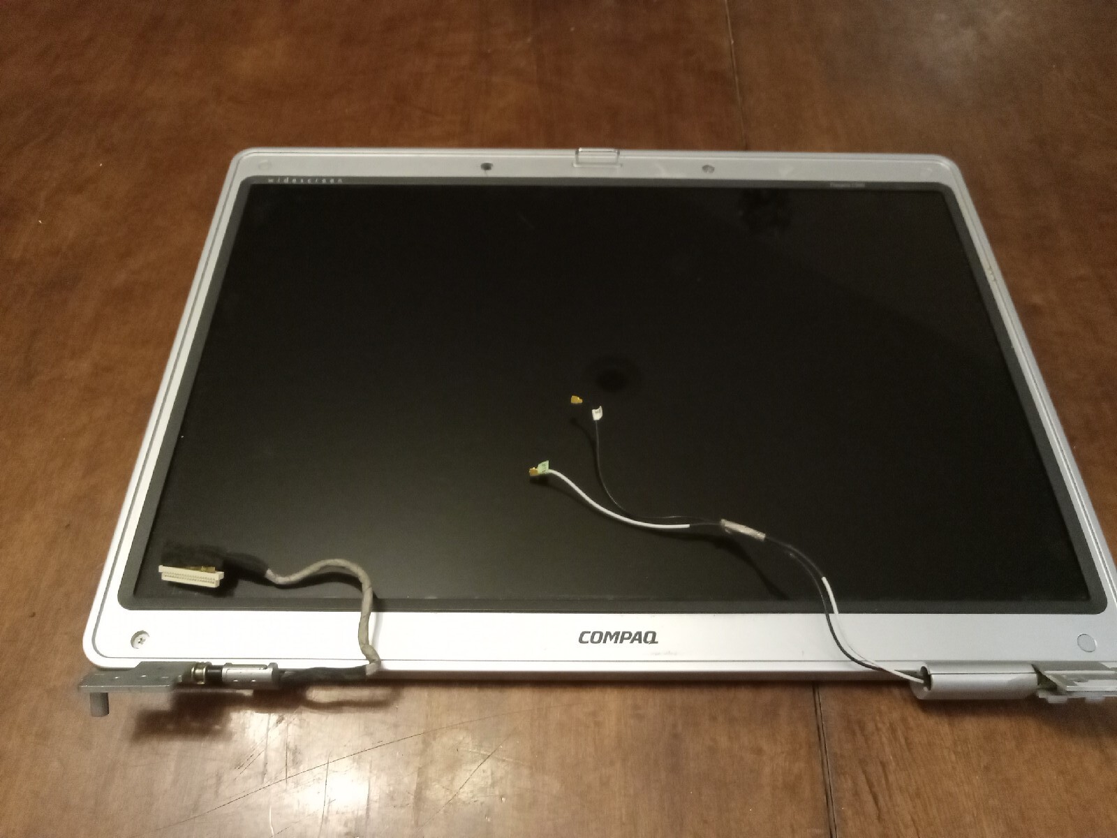 Laptop Part:Compaq Presario C500 Top Cover+Color LCD Screen+Bezel+Hinges+Latch