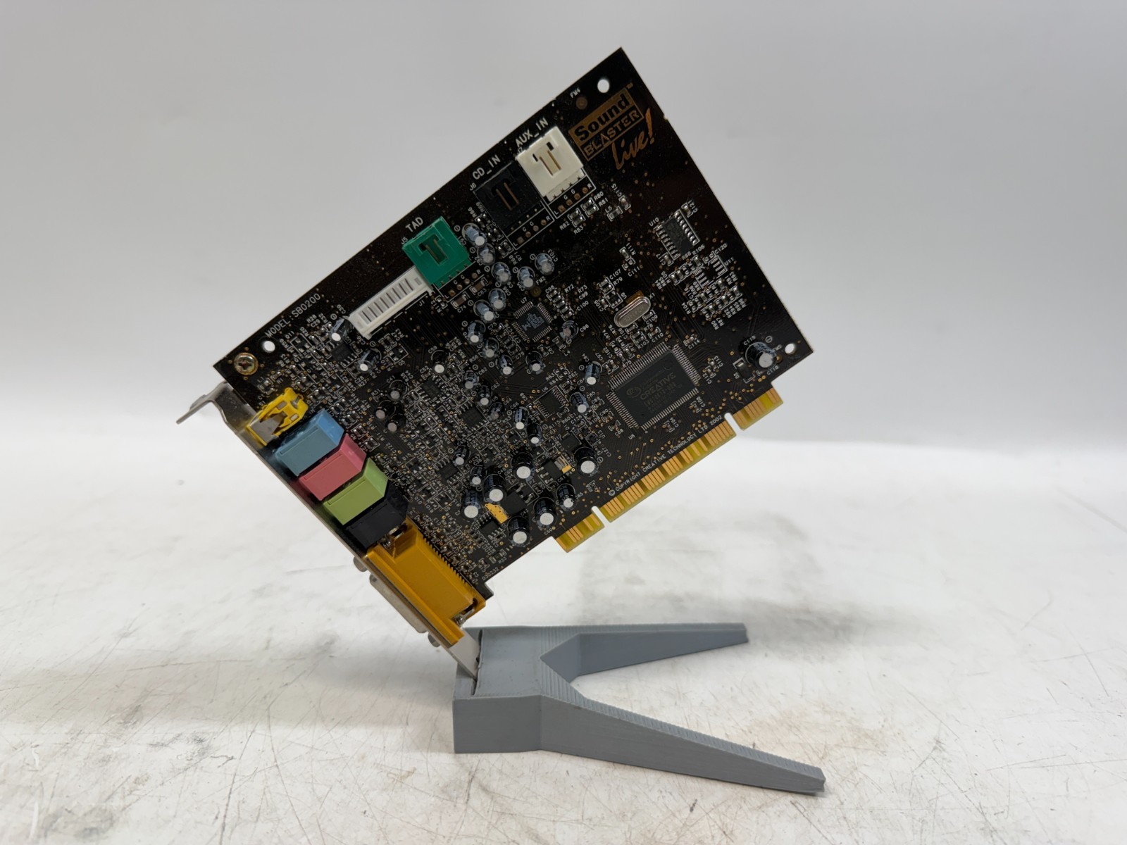 Creative Labs SB0200 Sound Blaster Live PCI 5.1 Surround Sound Audio Card
