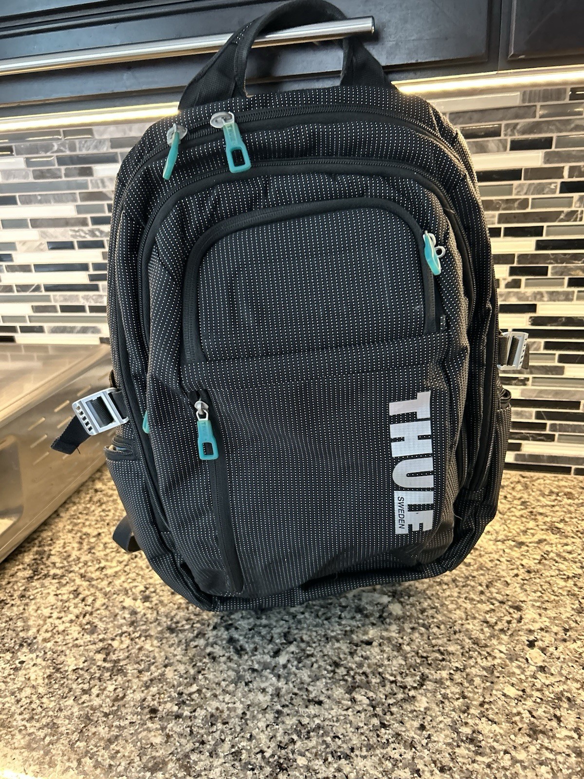 Thule Crossover 21L Laptop Backpack Black Dots