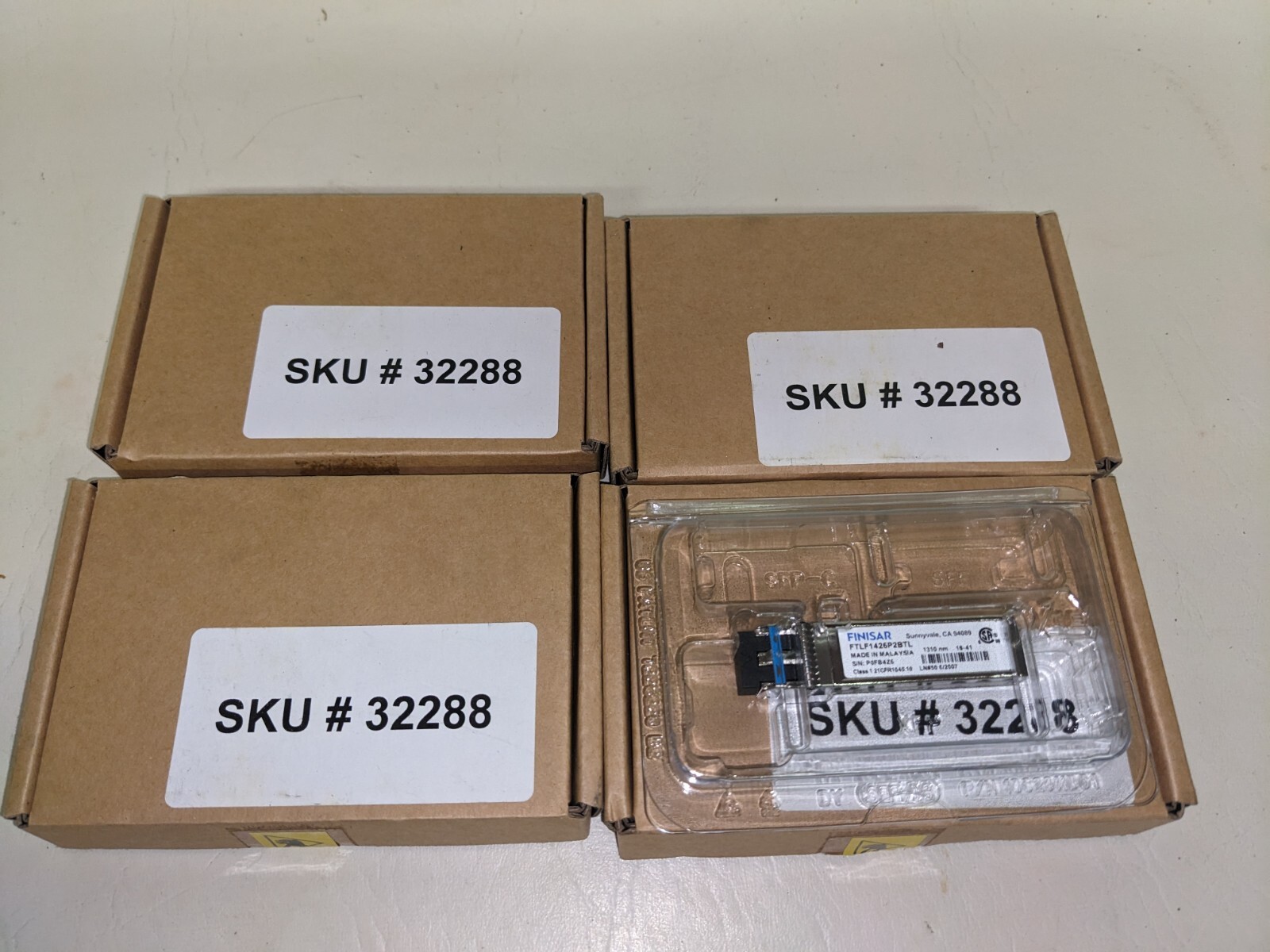 LOT OF 4 FINISAR FTLF1426P2BTL 6GB 1310NM WIRELESS SFP+ TRANSCEIVERS VD