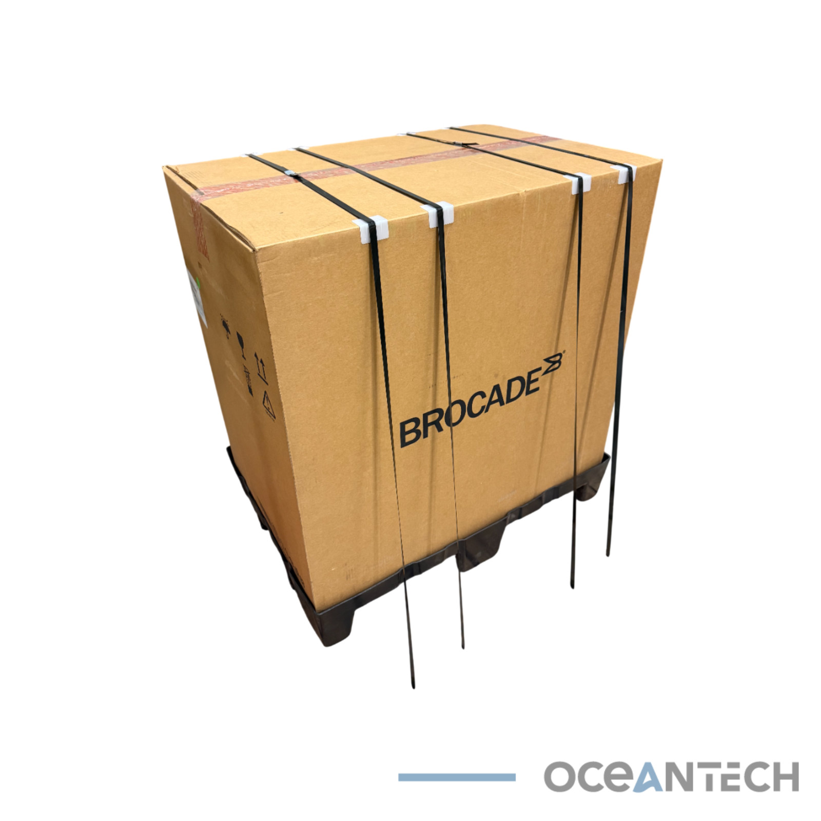 New Brocade BR-MLXE-16-MR2-X-AC  1x BR-MLX-MR2-X. 3x NI-X-HSF 4x PSU 14U