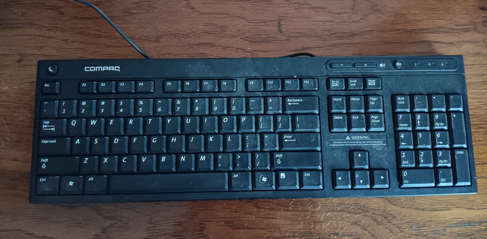 Compaq 5137 Wired Keyboard P/N 5189-0403 Black Full Size Keyboard Tested Working