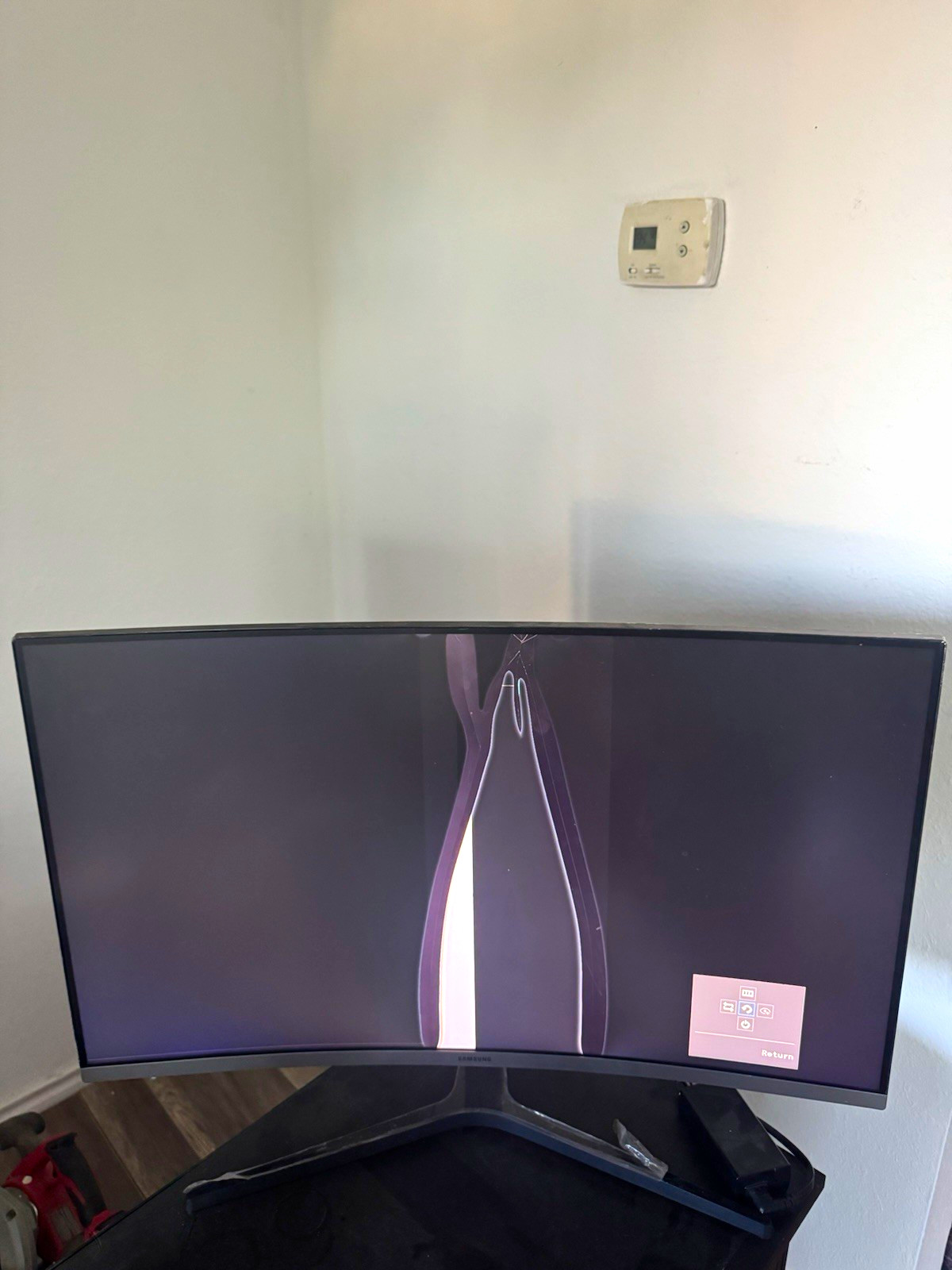 Samsung C32R500FHN C-Series 32" Curved LCD FHD 75Hz 4ms HDMI 16:9 Black READ