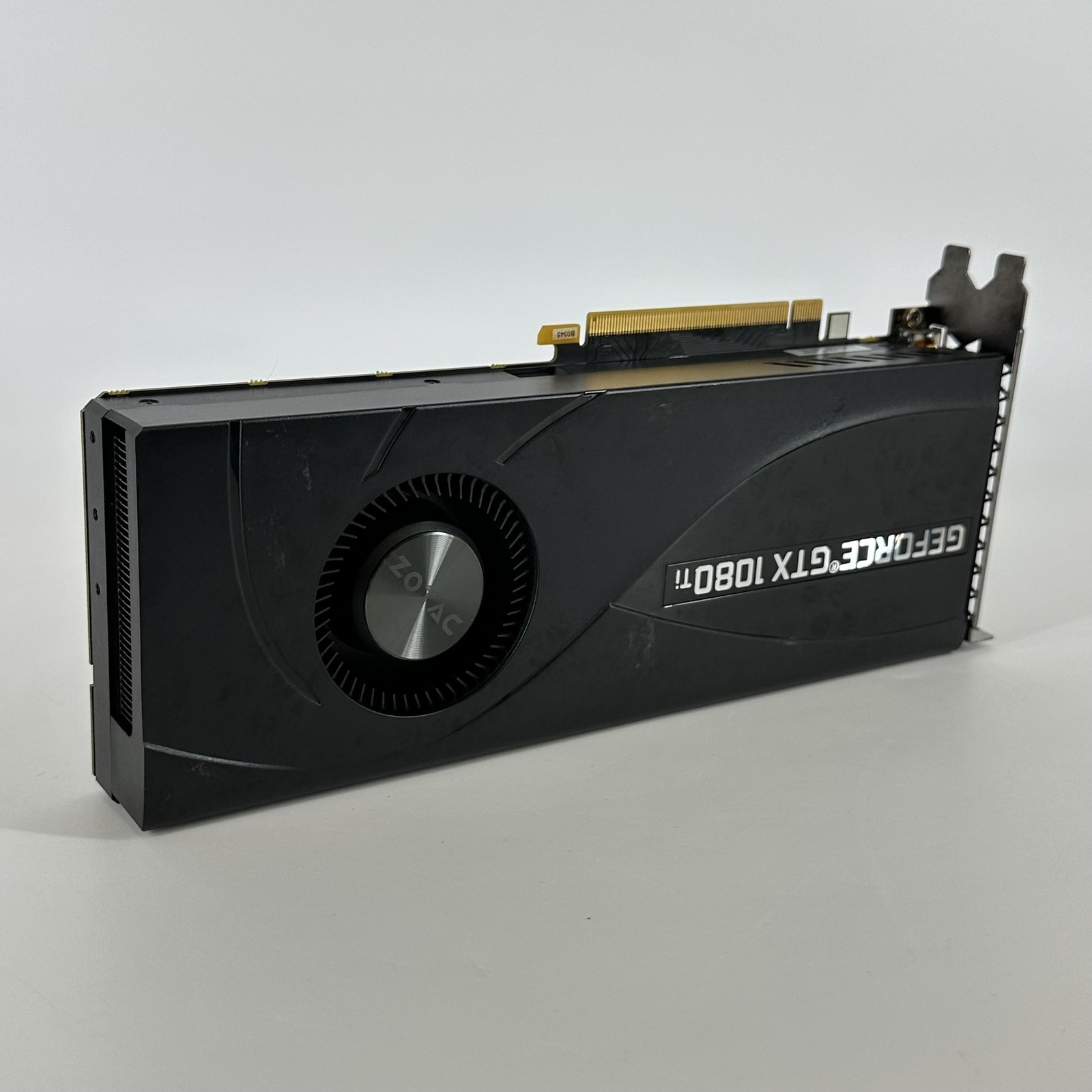 ZOTAC Blower GeForce GTX 1080 Ti 11GB RAM - Graphics Card -Random Display Issues