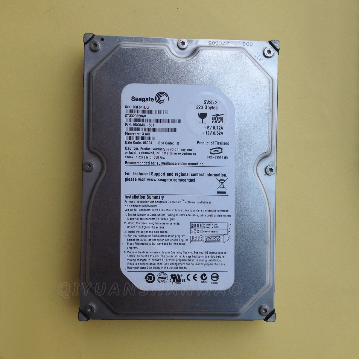 Seagate SV35.2 320 GB,Internal,7200 RPM,3.5" (ST3320620AV) Hard Drive PATA IDE