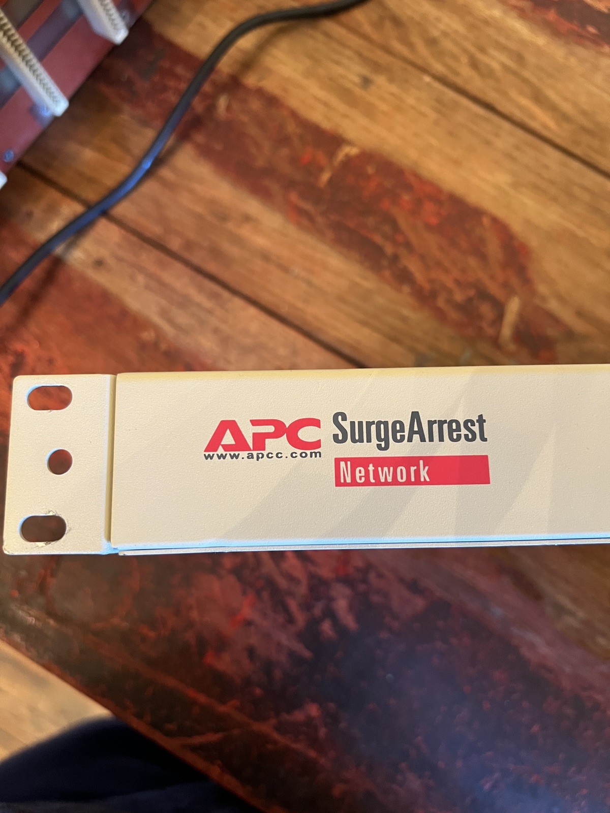APC NET9RM SurgeArrest Network 9-Outlet Power Distribution Unit 120VAC 15A
