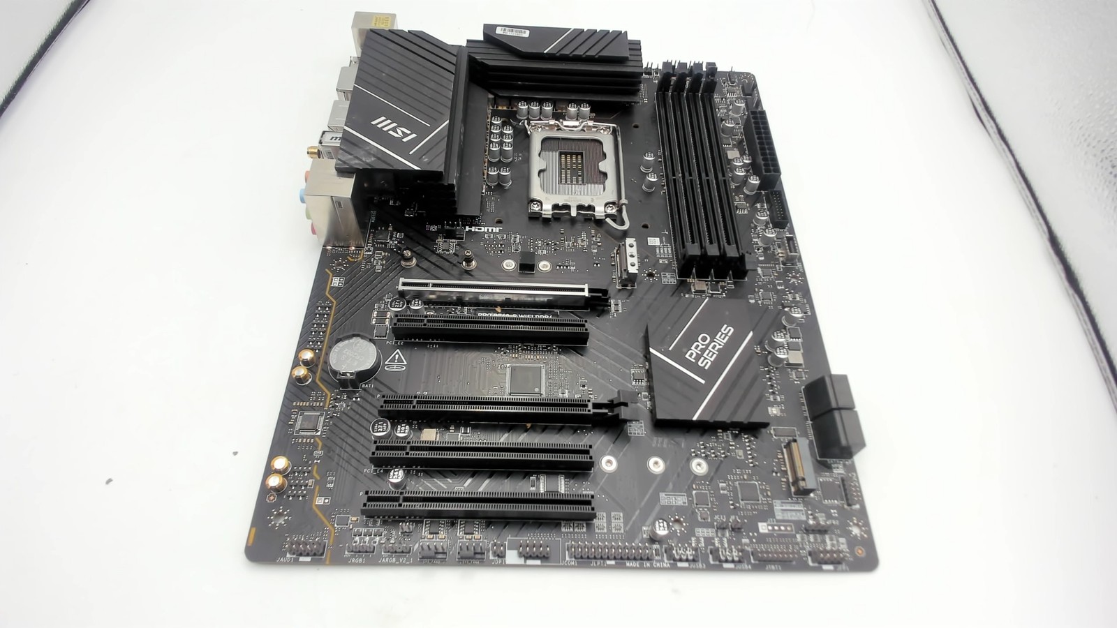 MSI PRO B760-P Wifi DDR4 Pro series Motherboard *PIN DAMAGE* PC1721850