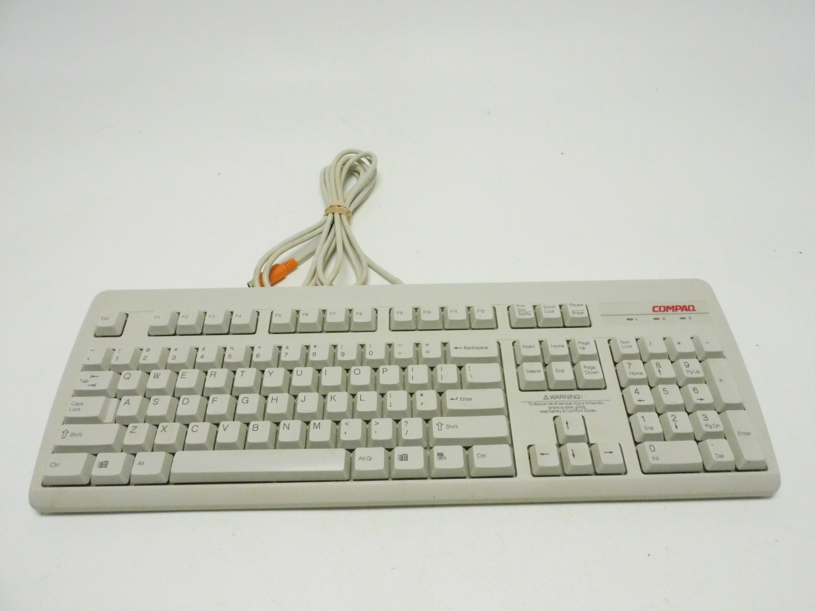 OEM Compaq KB-9860 PS/2 Wired Beige Vintage Retro QWERTY - Tested