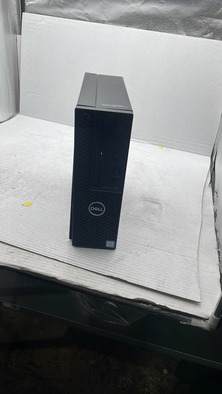 Dell Precision 3431 SFF D11S004 Intel Core 9th Gen Desktop PC
