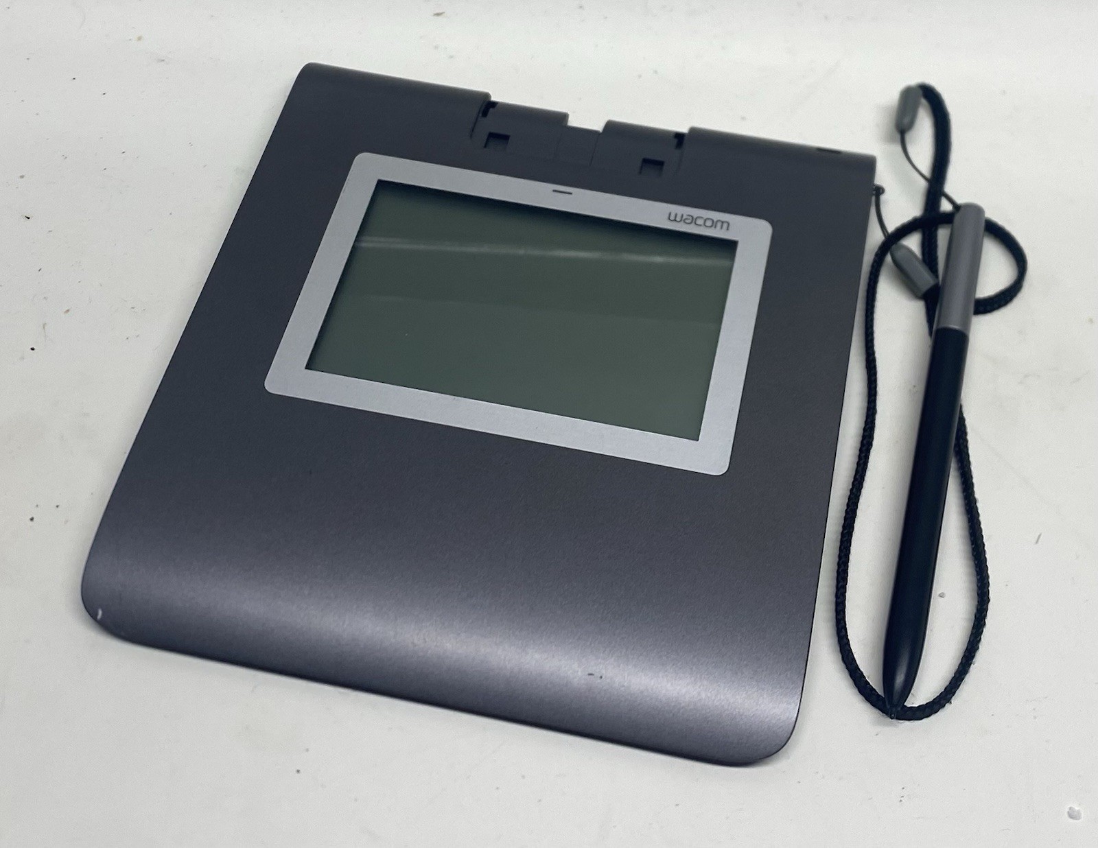 Wacom STU-430 LCD Monochrome Digital Signature Pad + Stylus WORKING *NO CABLE*
