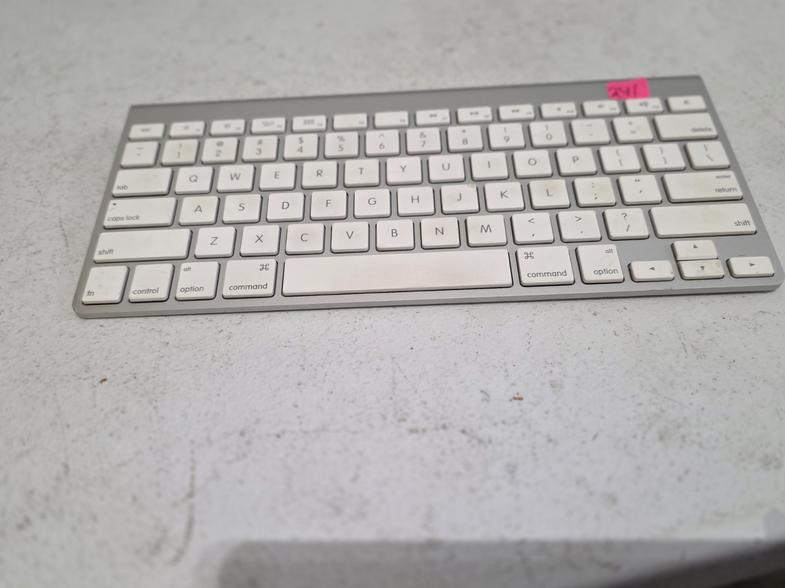 LOT 4 ⌨ Apple A1314 Wireless Bluetooth Keyboard Slim Aluminum Mac iMac MacBook