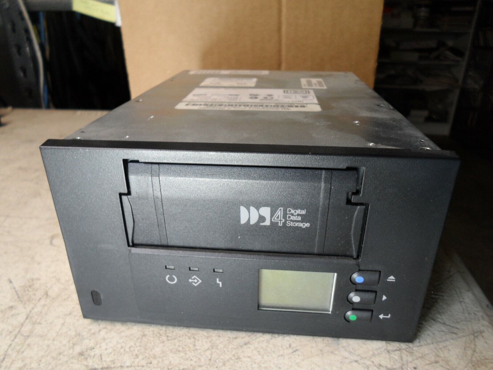 IBM 120/240Gb DDS4 DAT40 Internal Tape Drive AutoLoader 59P6747 Loader drive