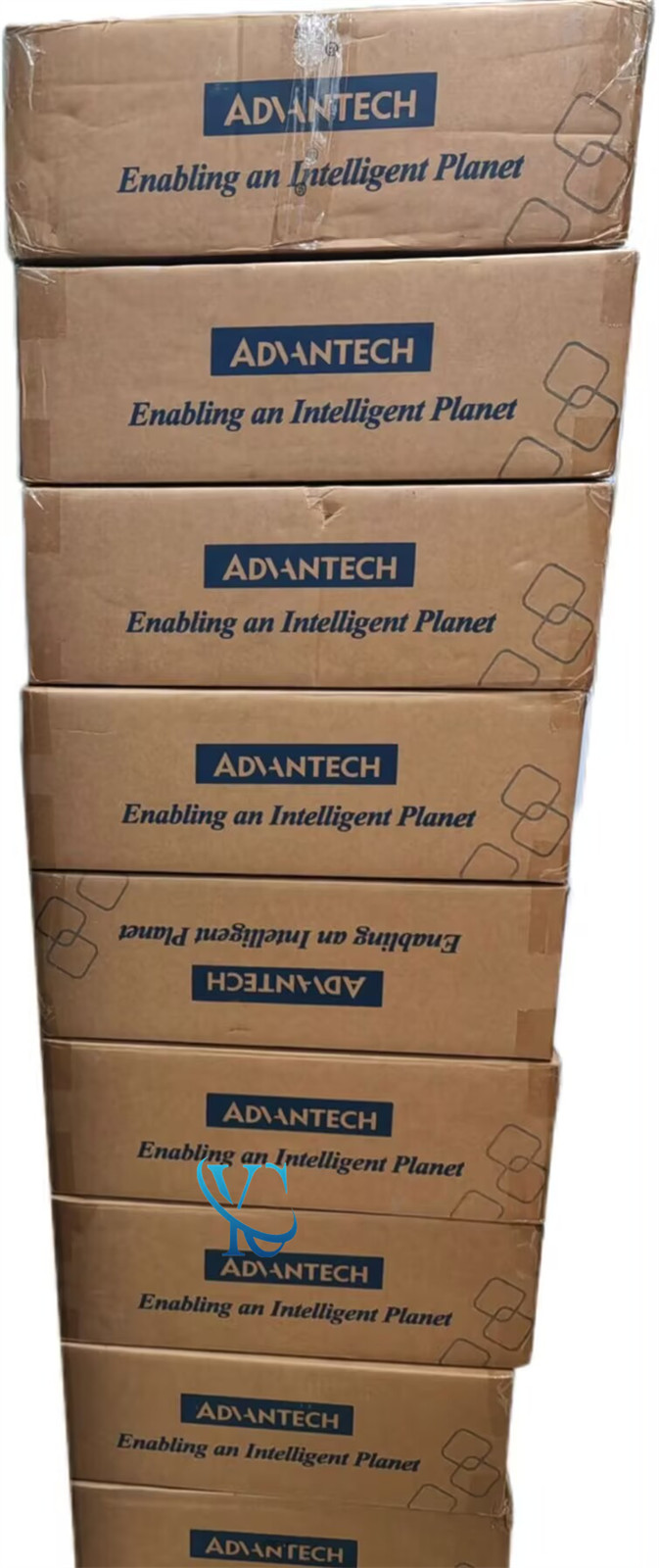 1PCS Advantech EKI1526N-CE Serial-to-Ethernet Converter Brand new Fedex or DHL